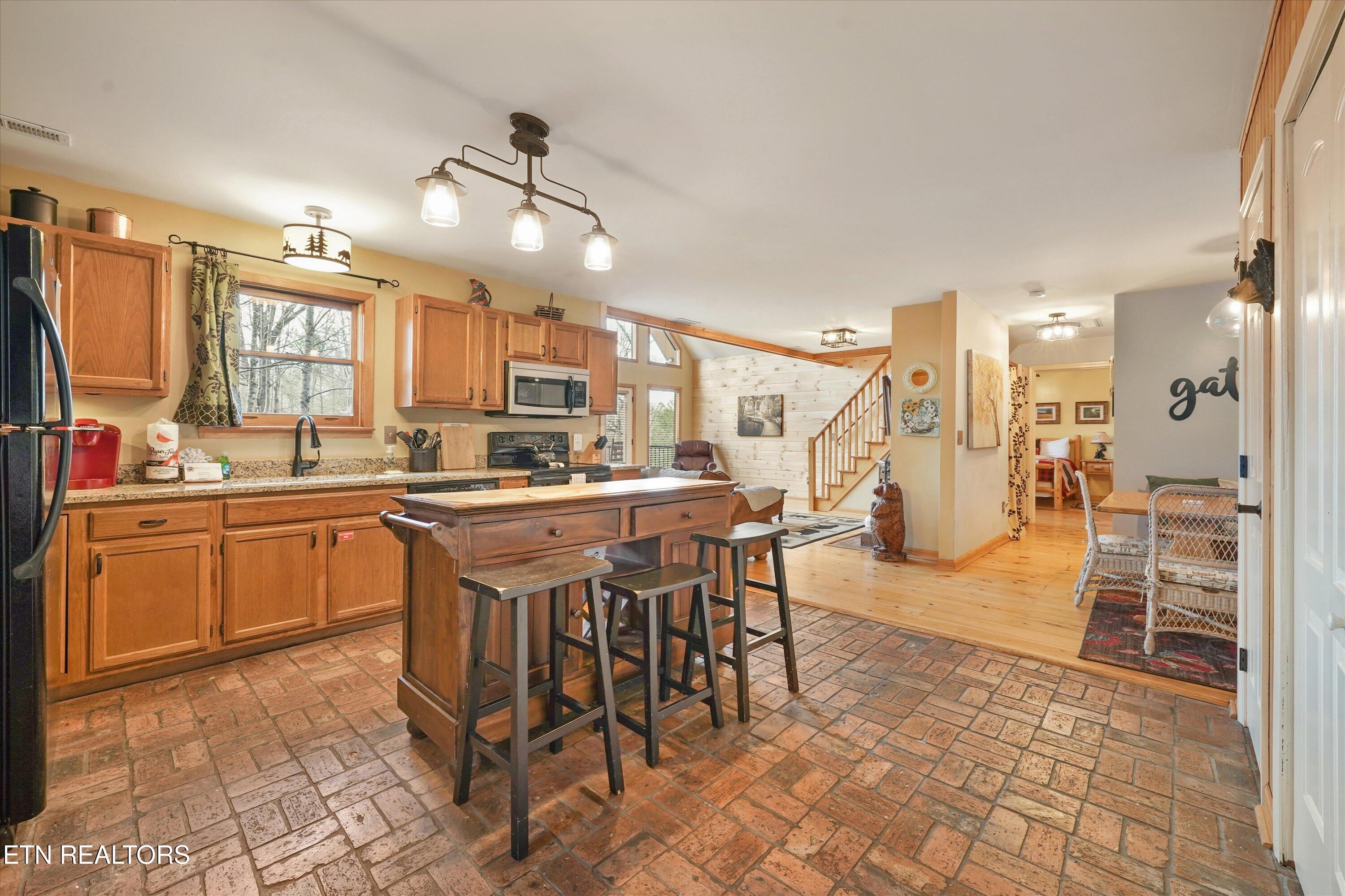 1639 Joshua Way Sevierville TN 37876