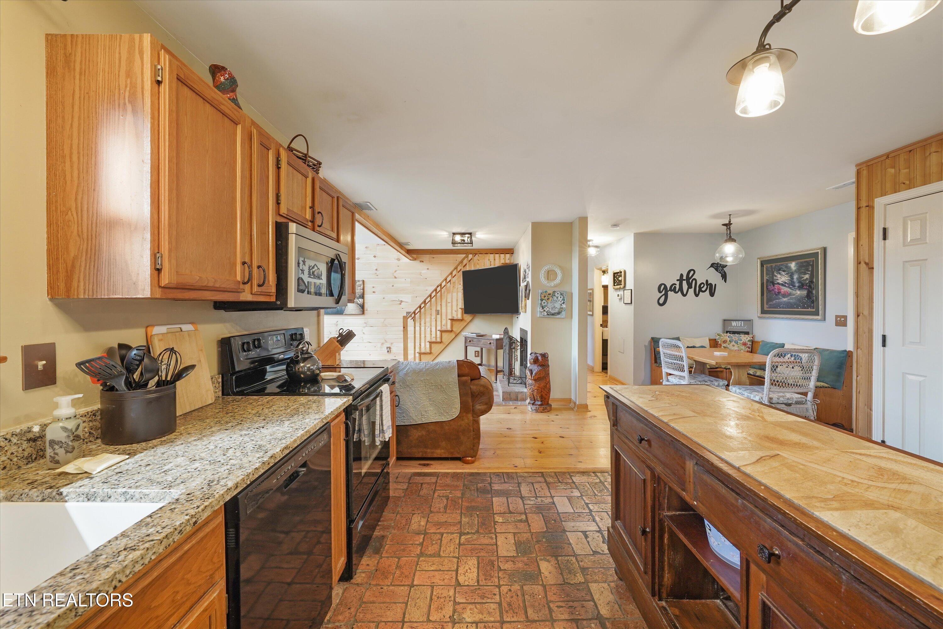1639 Joshua Way Sevierville TN 37876