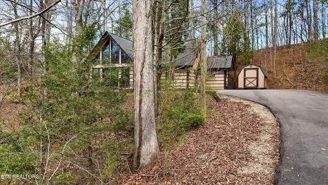 1639 Joshua Way Sevierville TN 37876