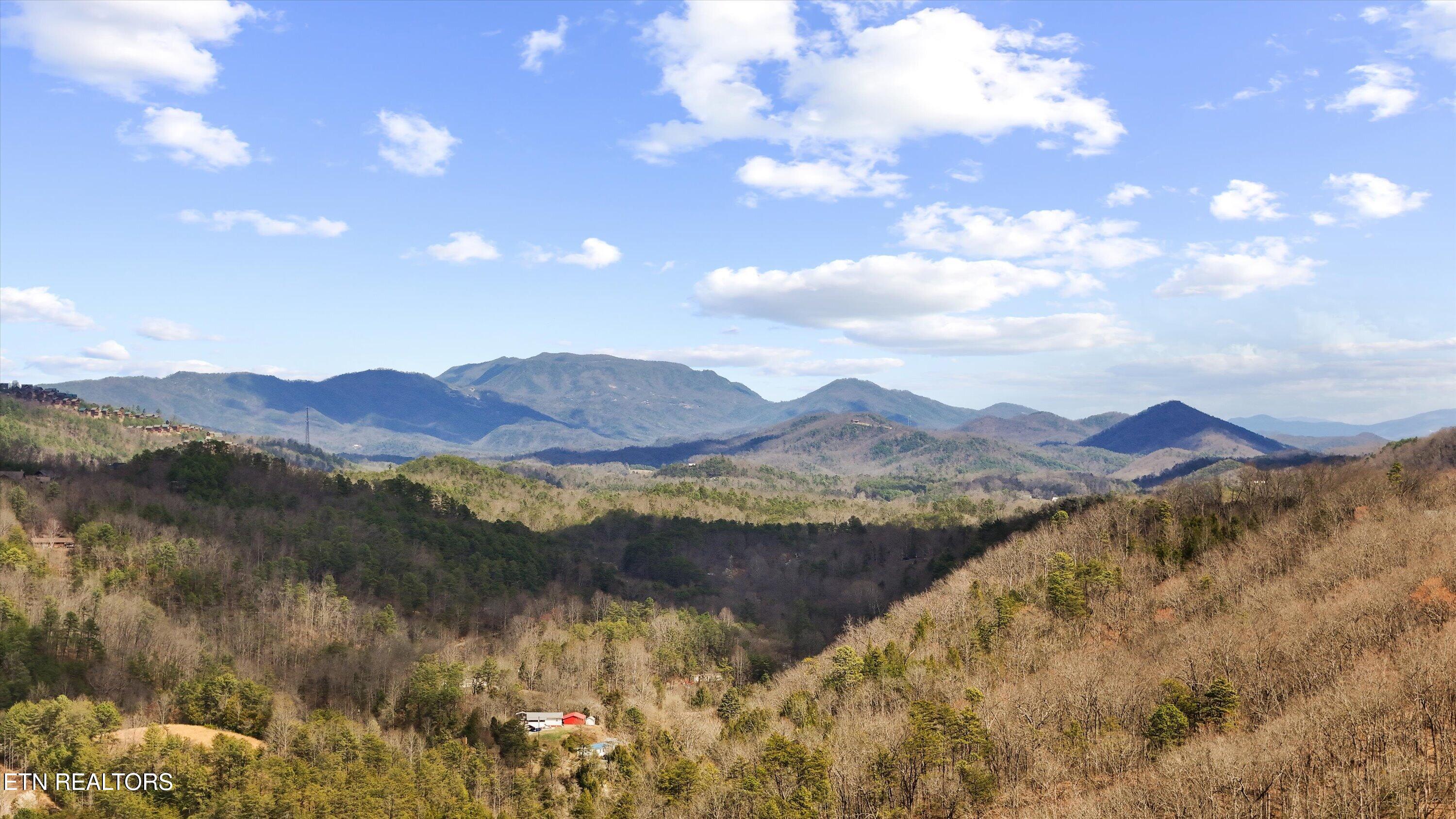 1639 Joshua Way Sevierville TN 37876