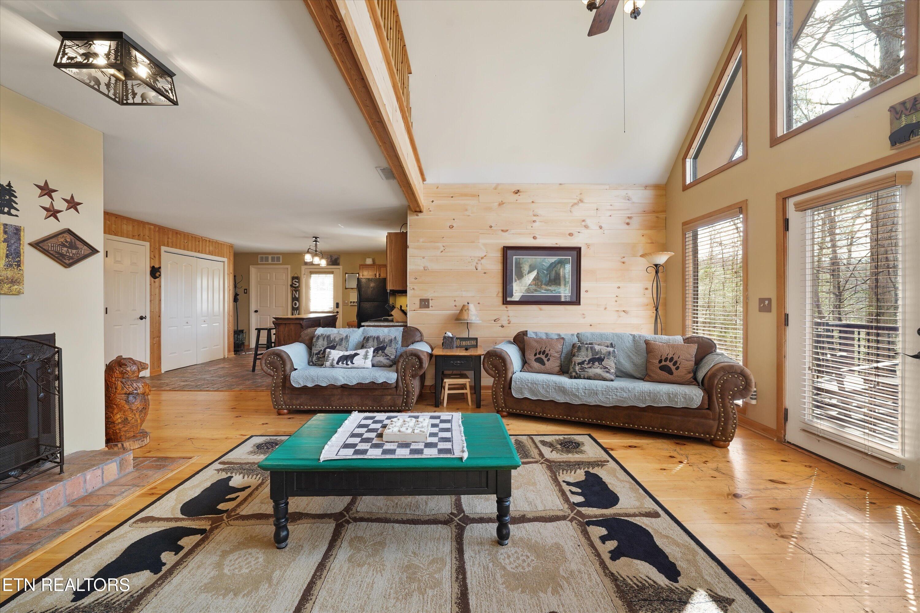 1639 Joshua Way Sevierville TN 37876