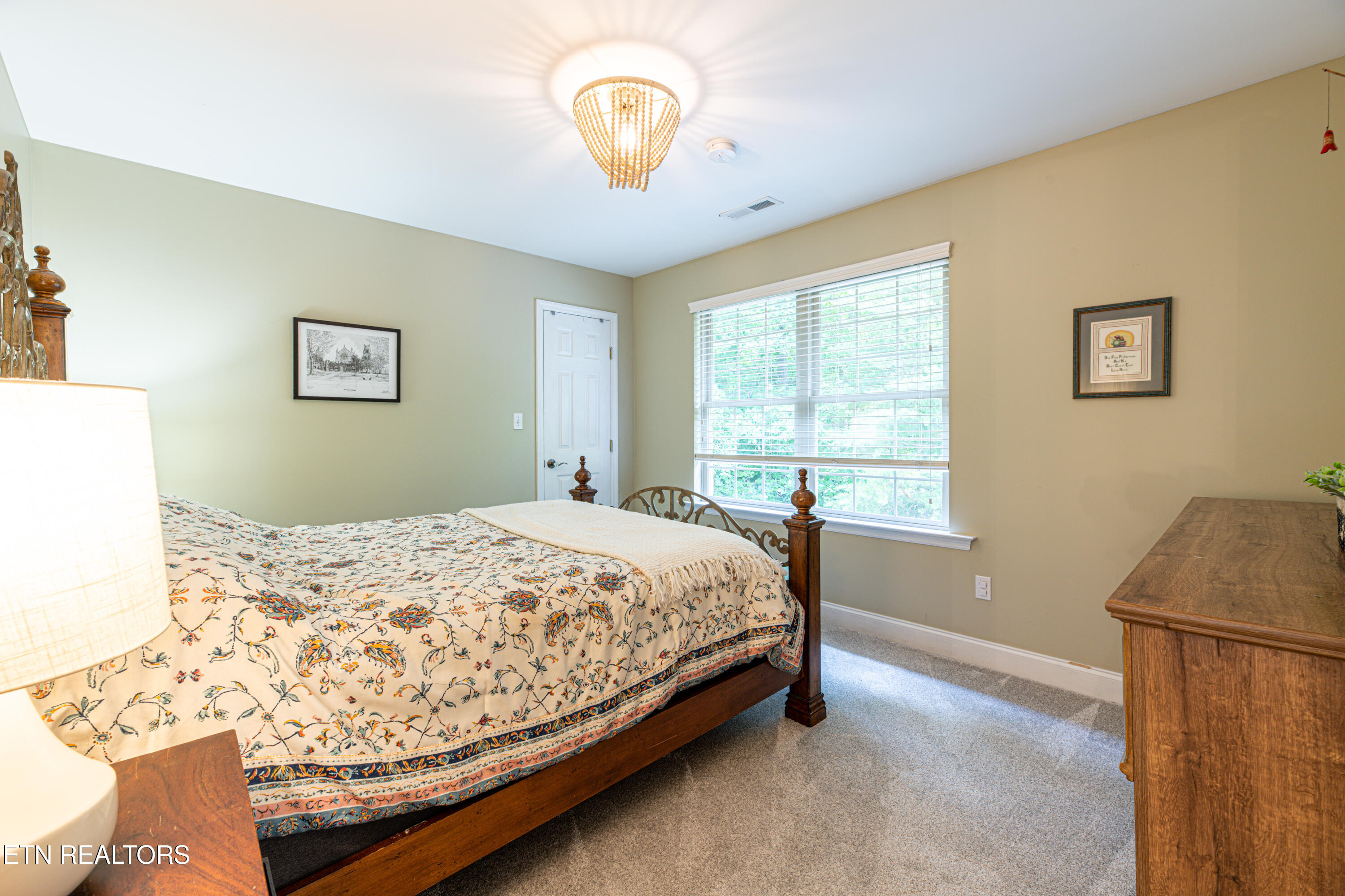 1805 Shady Hollow Lane Knoxville TN 37922