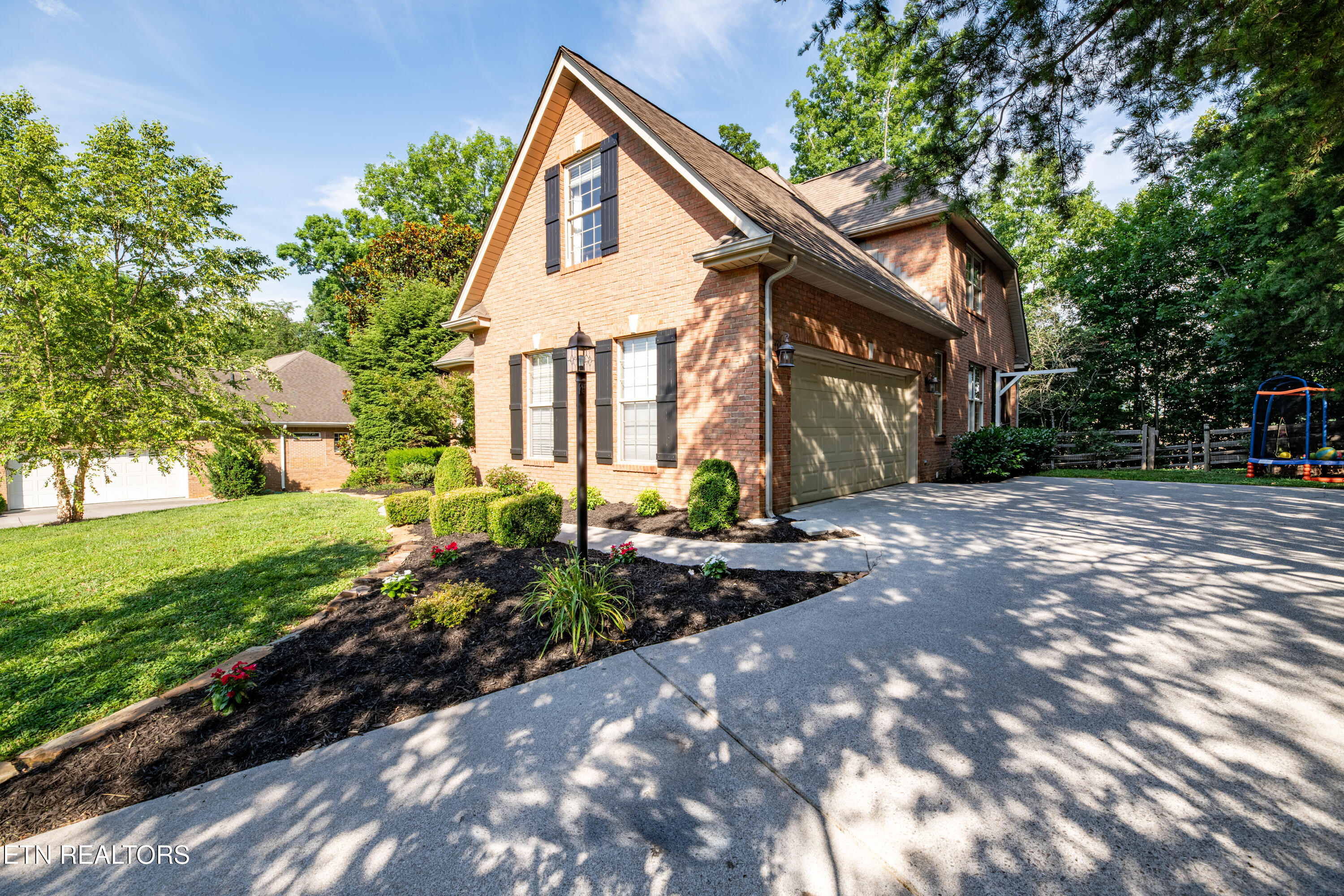 1805 Shady Hollow Lane Knoxville TN 37922