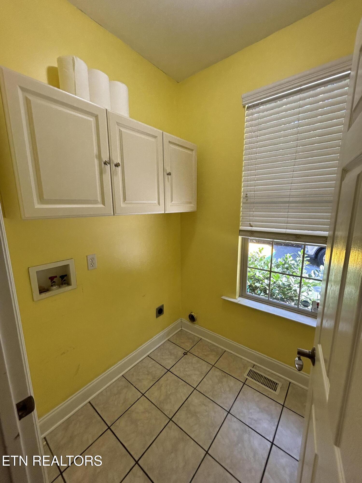 1805 Shady Hollow Lane Knoxville TN 37922