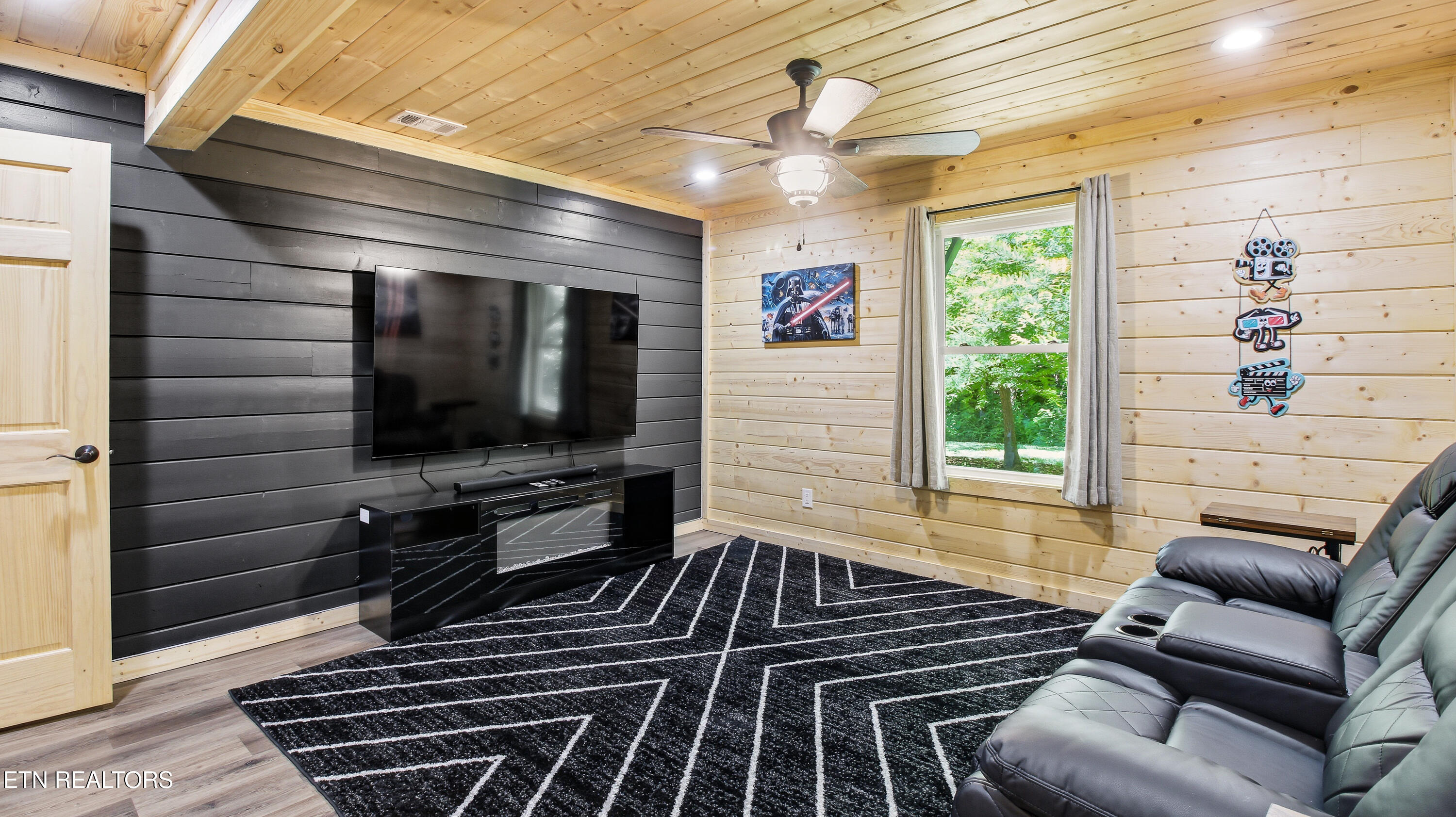744 Powdermill Road Gatlinburg TN 37738