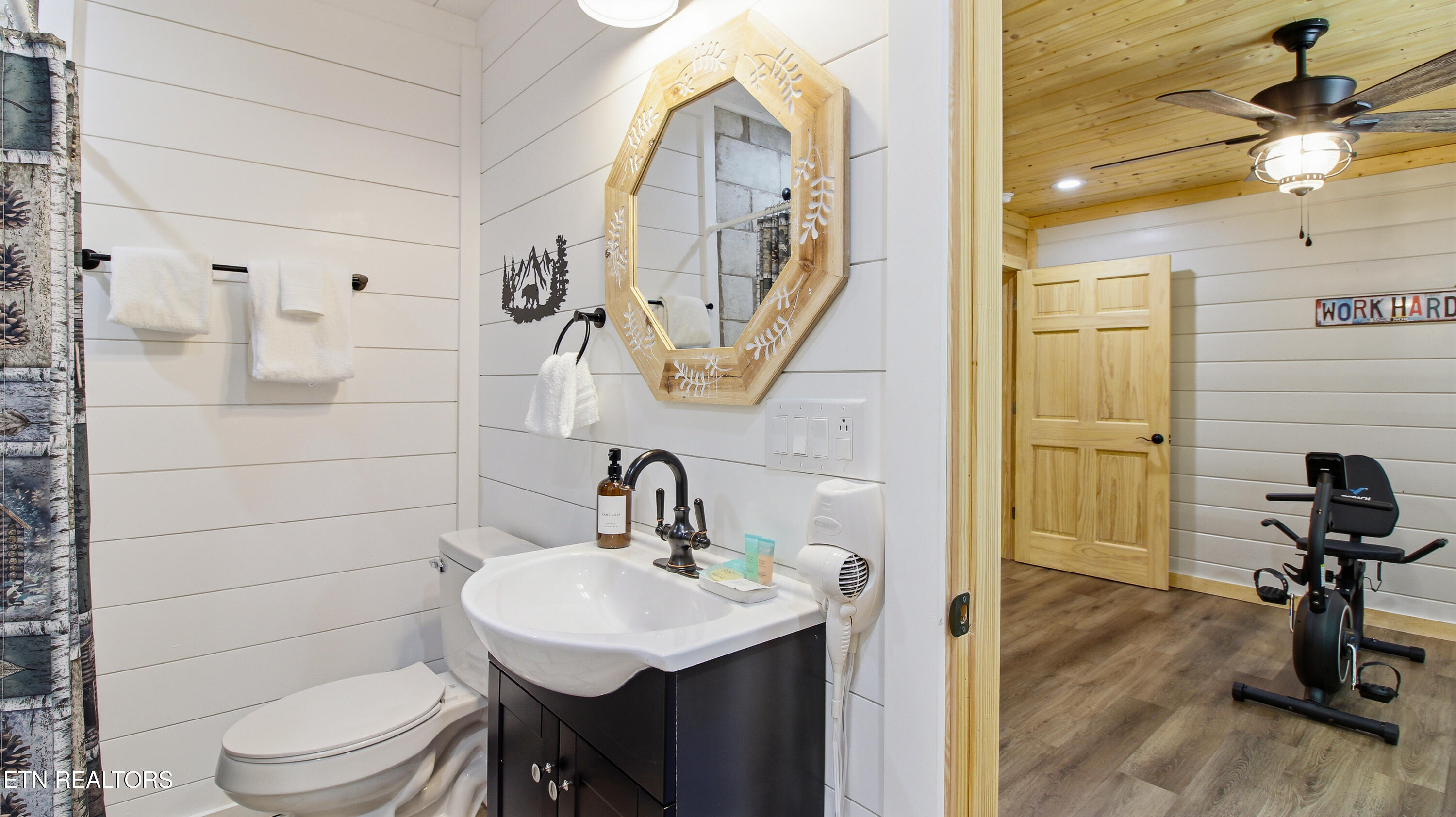 744 Powdermill Road Gatlinburg TN 37738