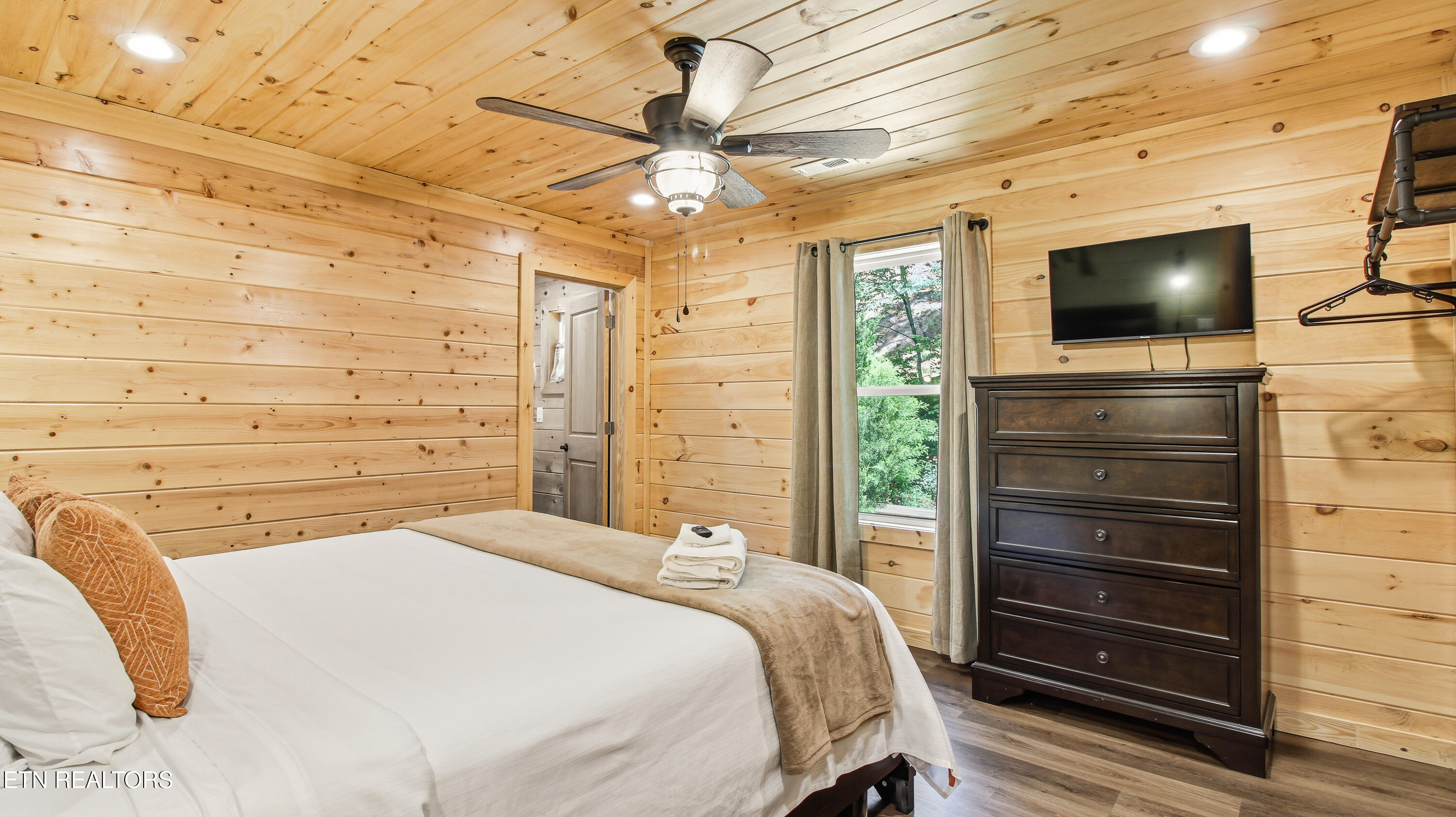 744 Powdermill Road Gatlinburg TN 37738