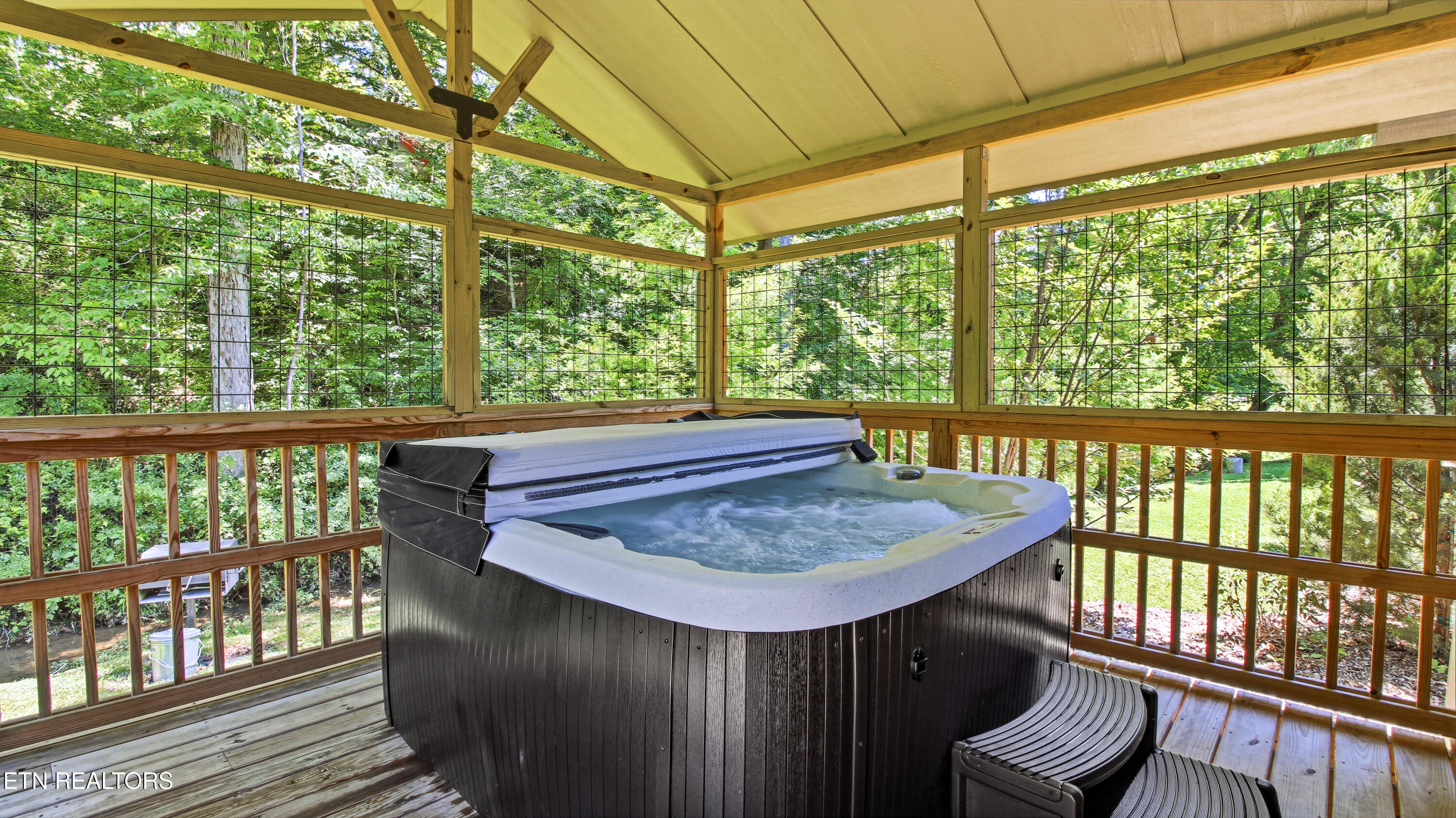 744 Powdermill Road Gatlinburg TN 37738