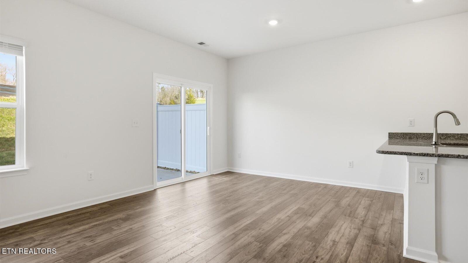 3767 Wyatt Way Kodak TN 37764