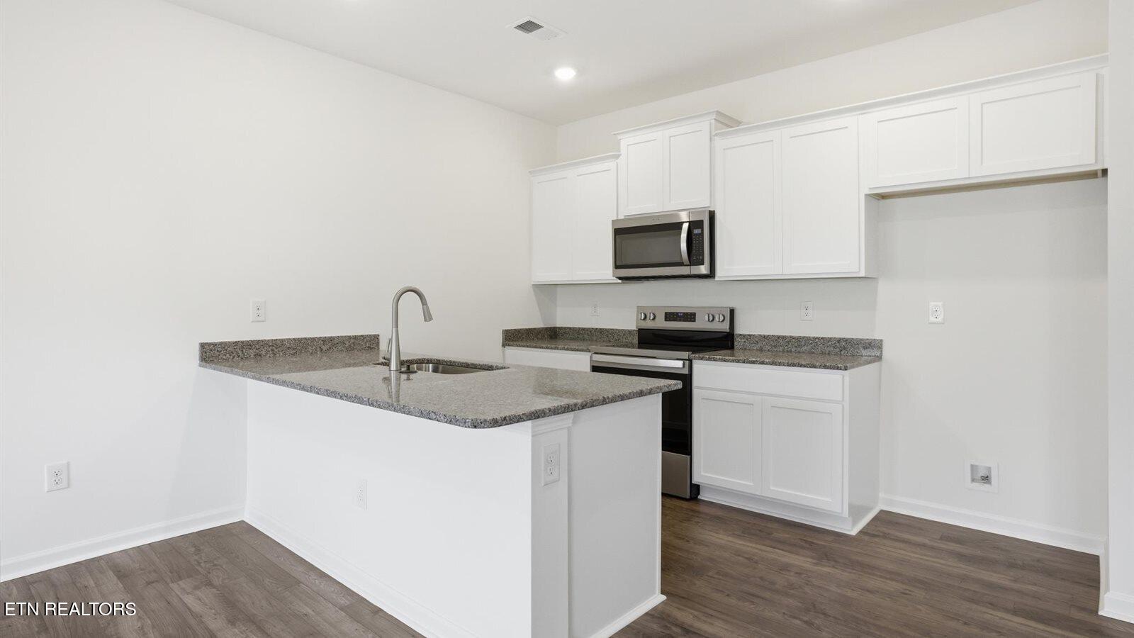 3767 Wyatt Way Kodak TN 37764