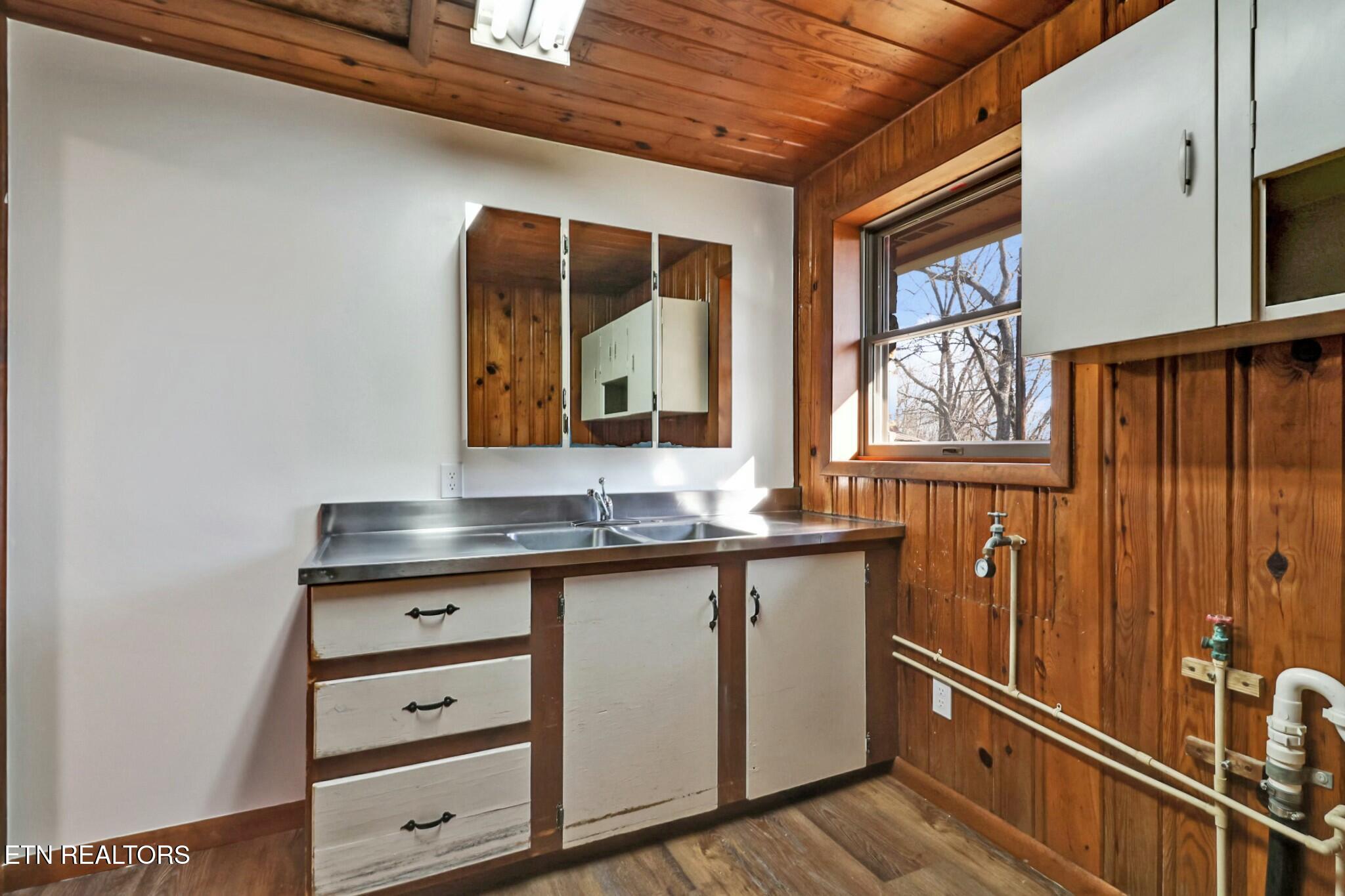 2919 Highway 68 Crossville TN 38555