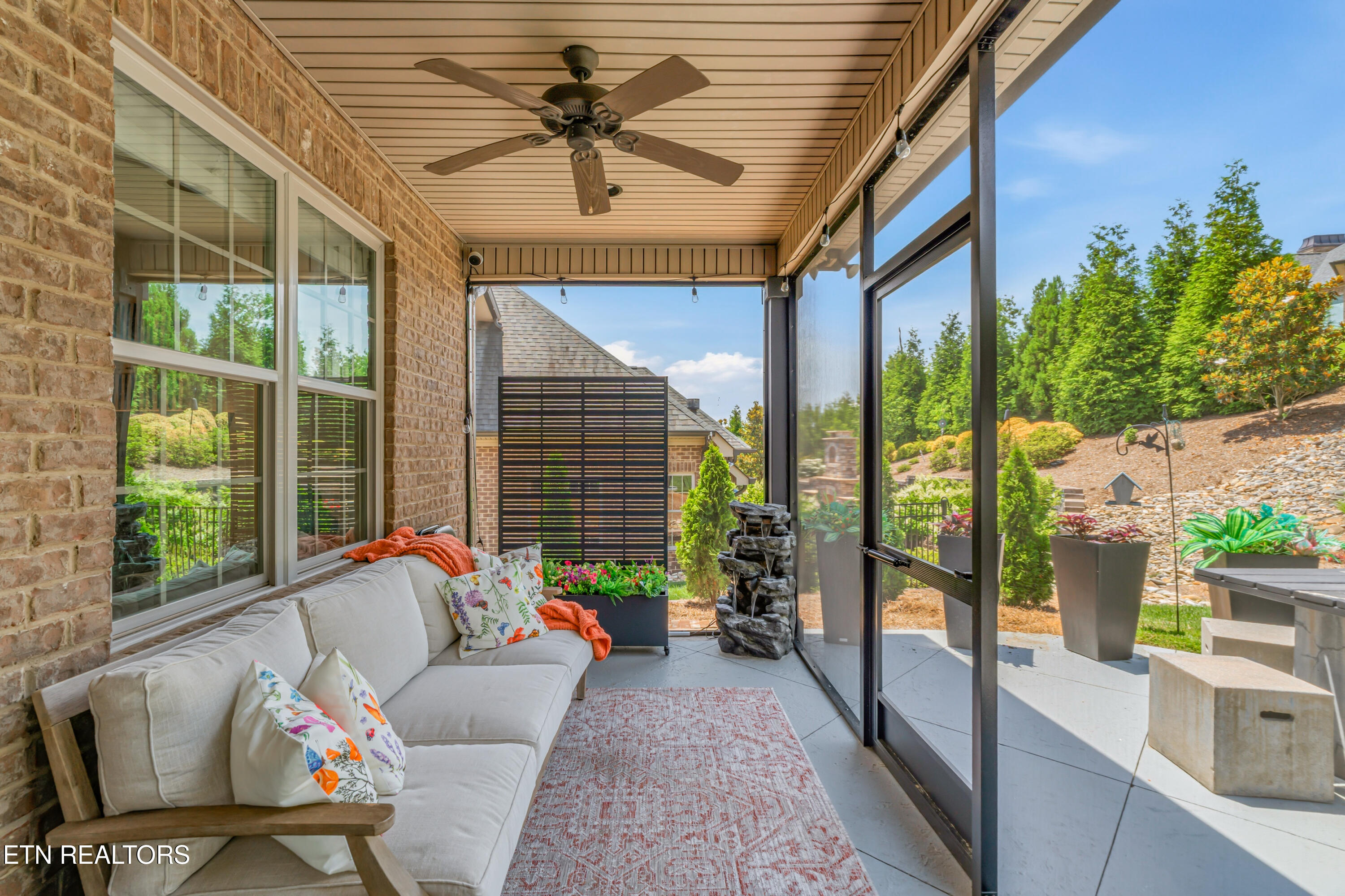 619 Elk Falls Lane Knoxville TN 37922