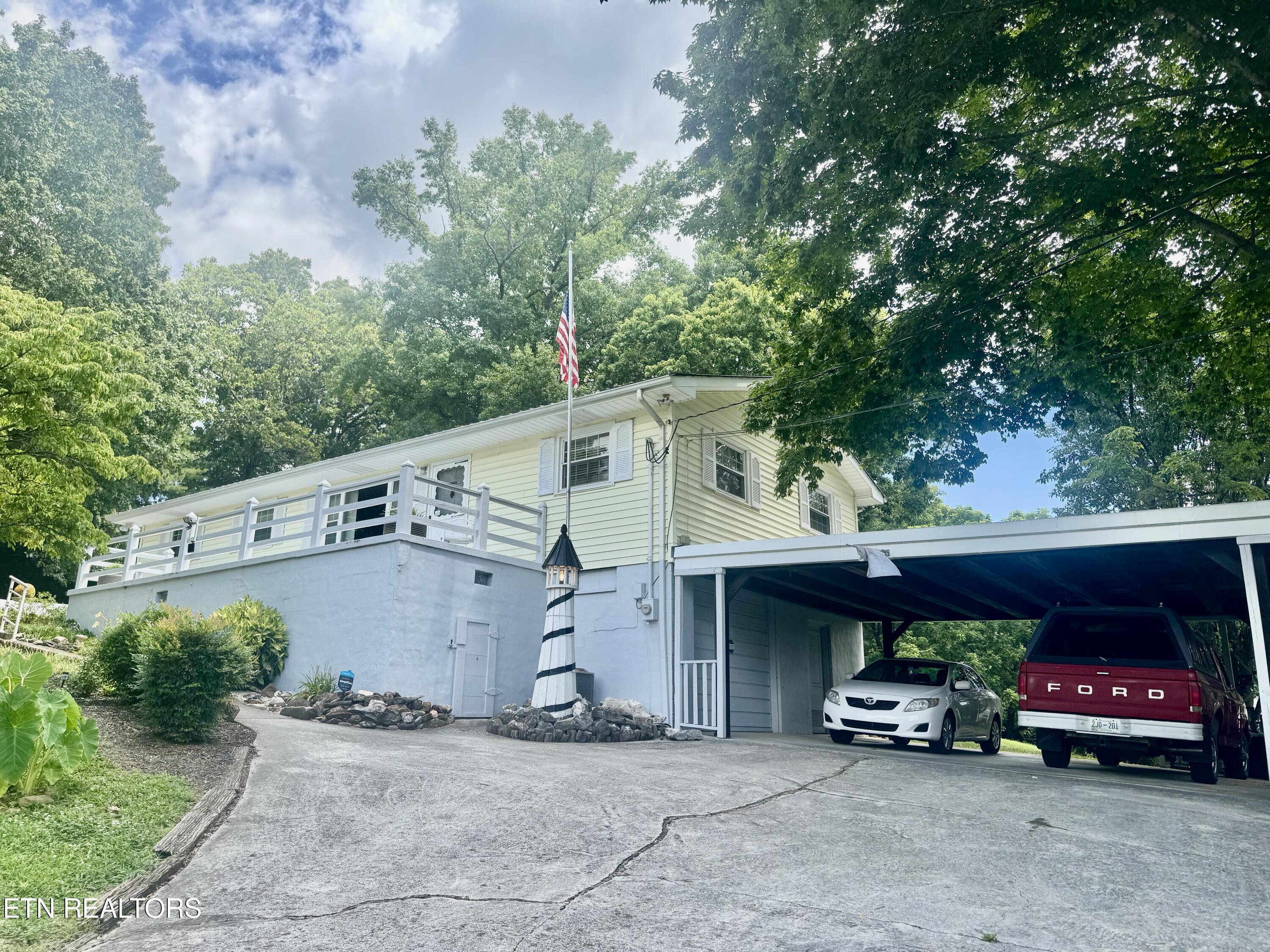 175 Clear Branch Road Rocky Top TN 37769