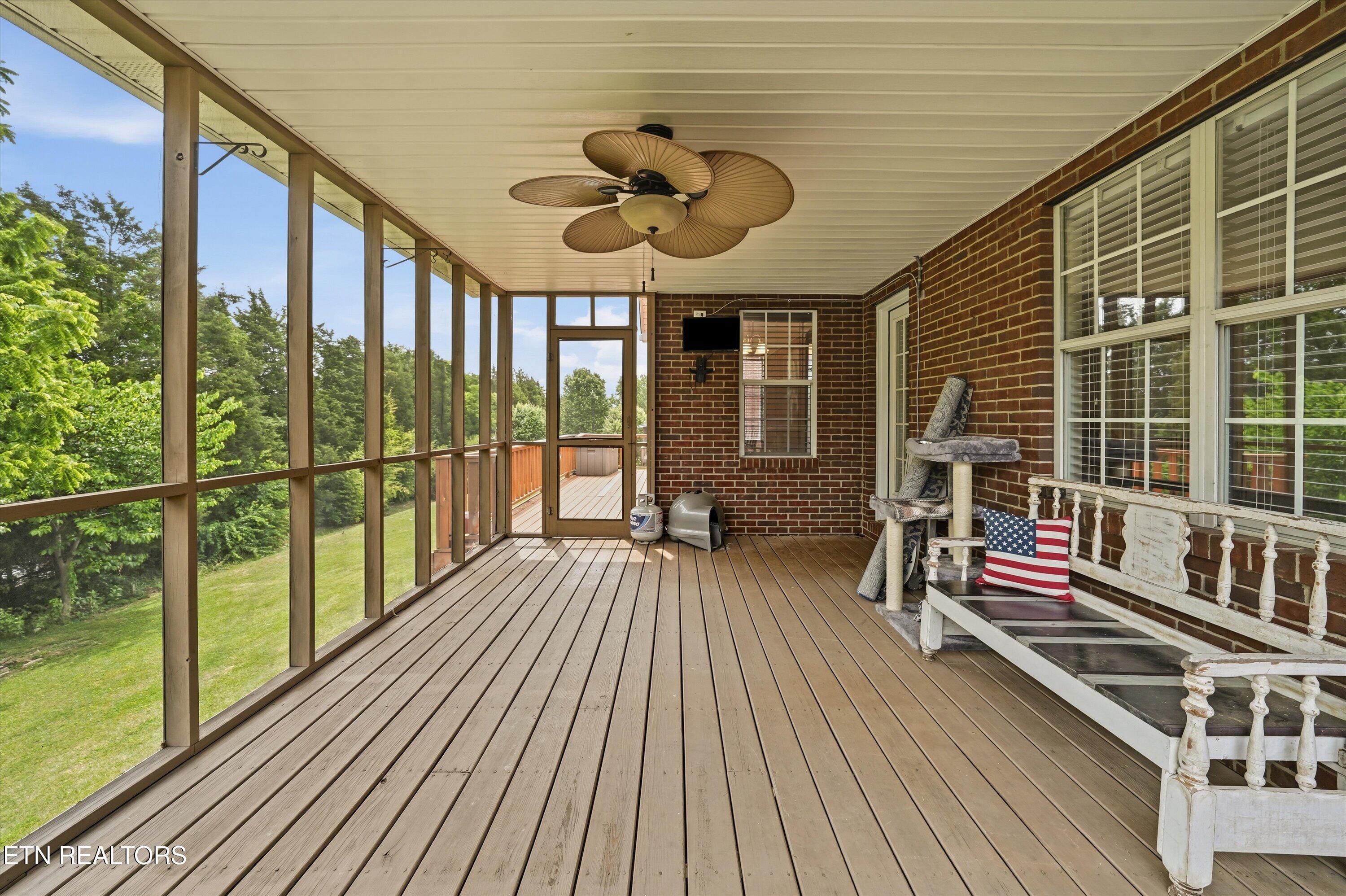 7924 Country Scene Road Knoxville TN 37938