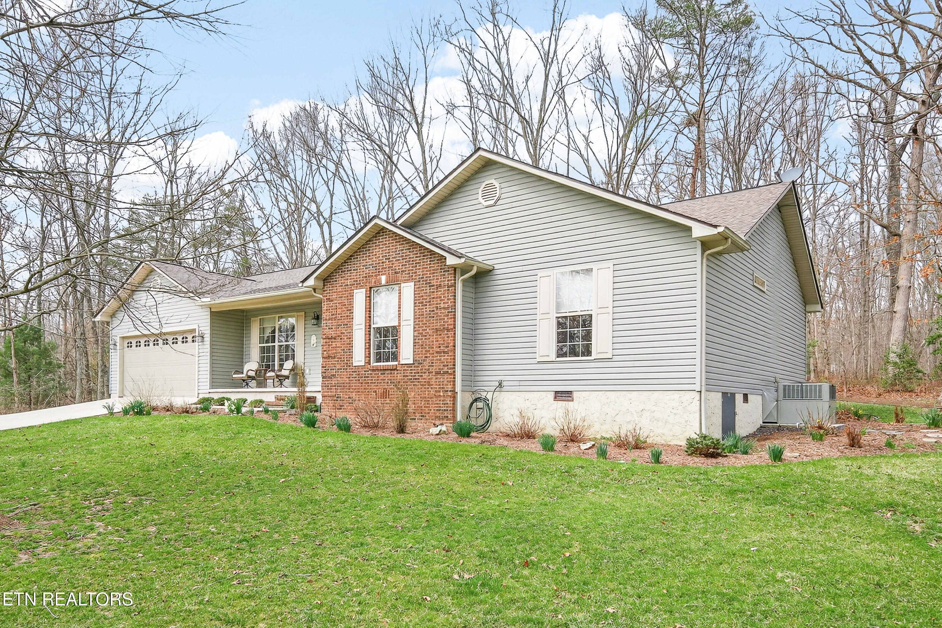 5 Warpath Circle Crossville TN 38572