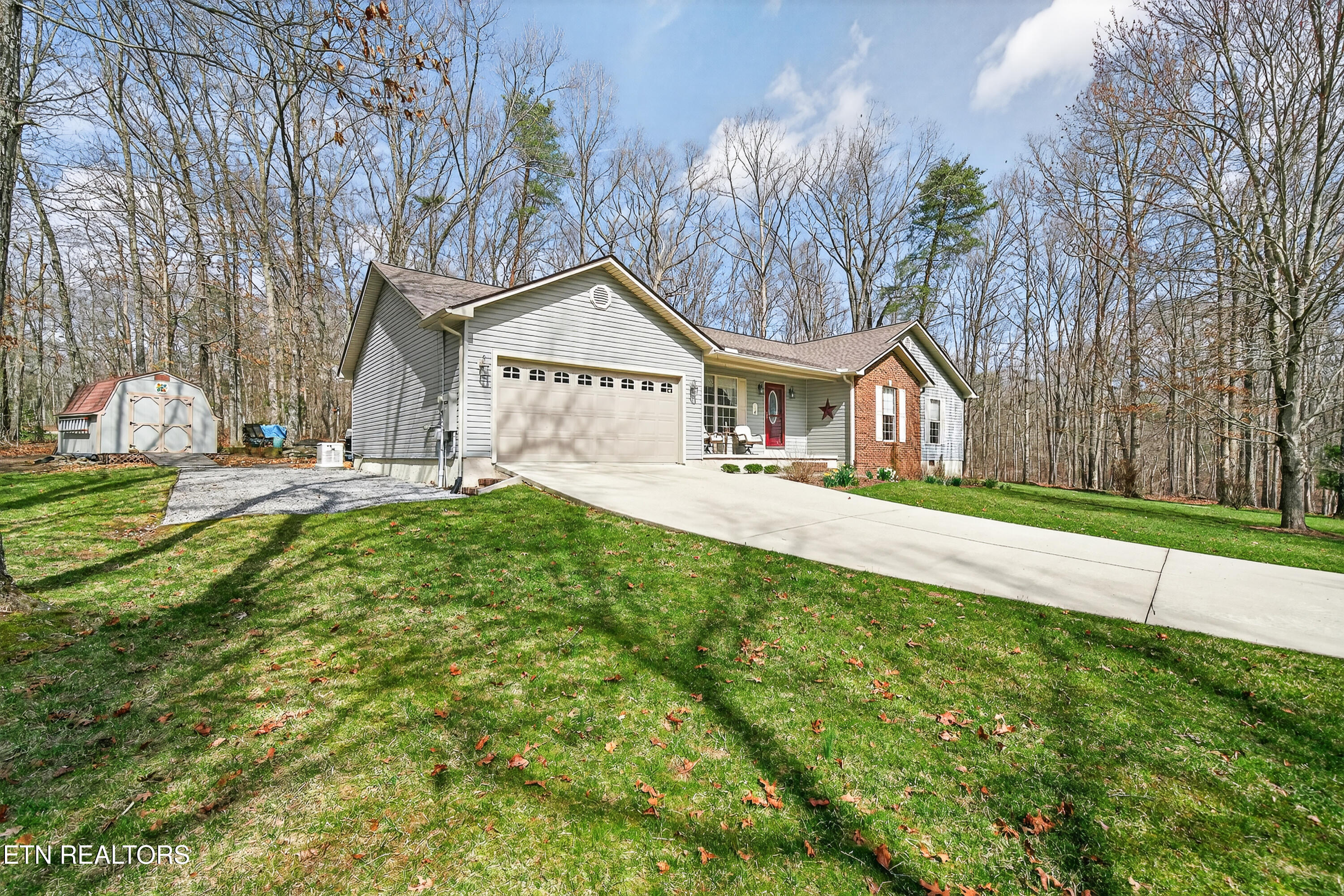 5 Warpath Circle Crossville TN 38572