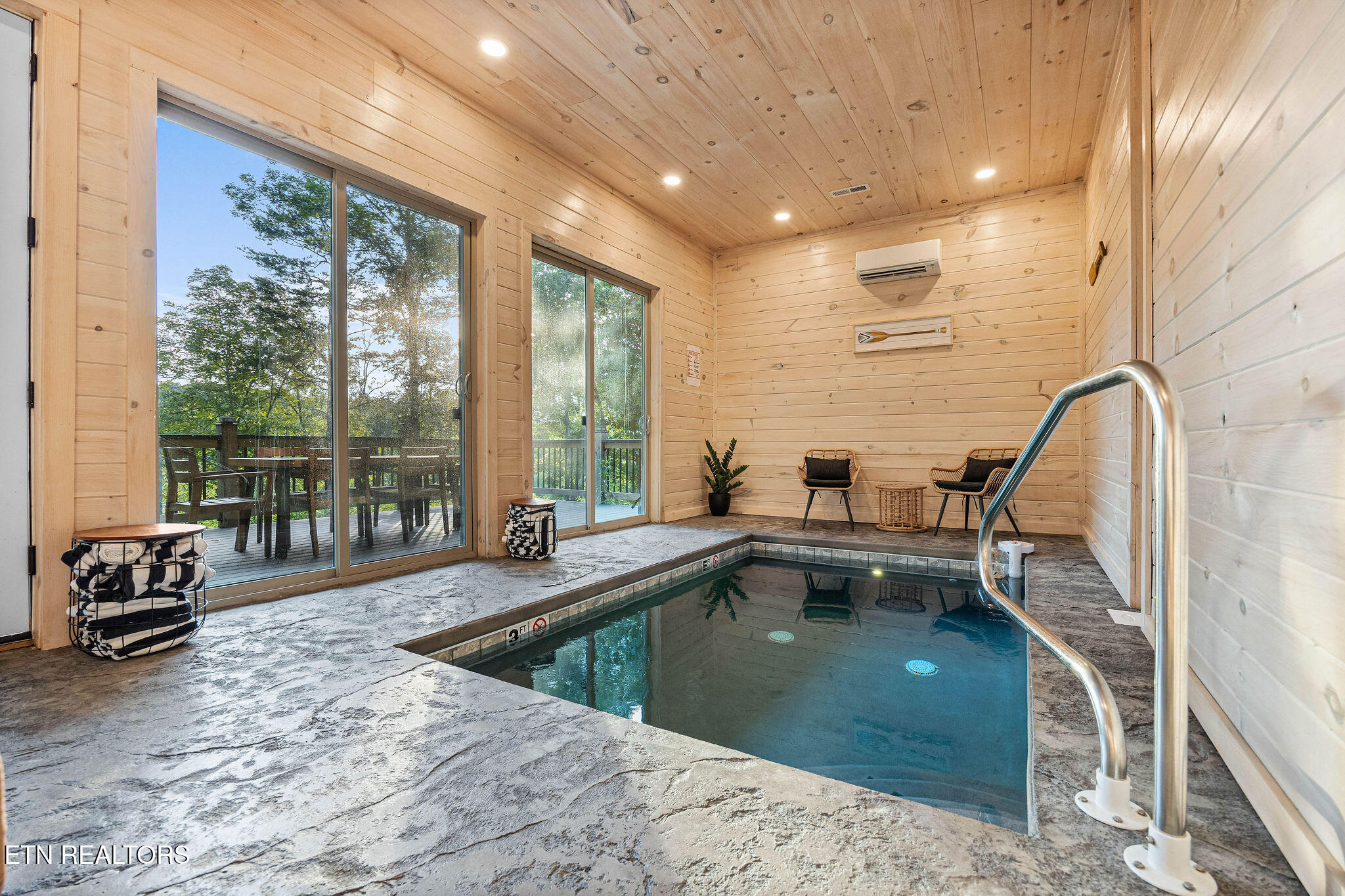 1390 Lake Haven Way Sevierville TN 37876