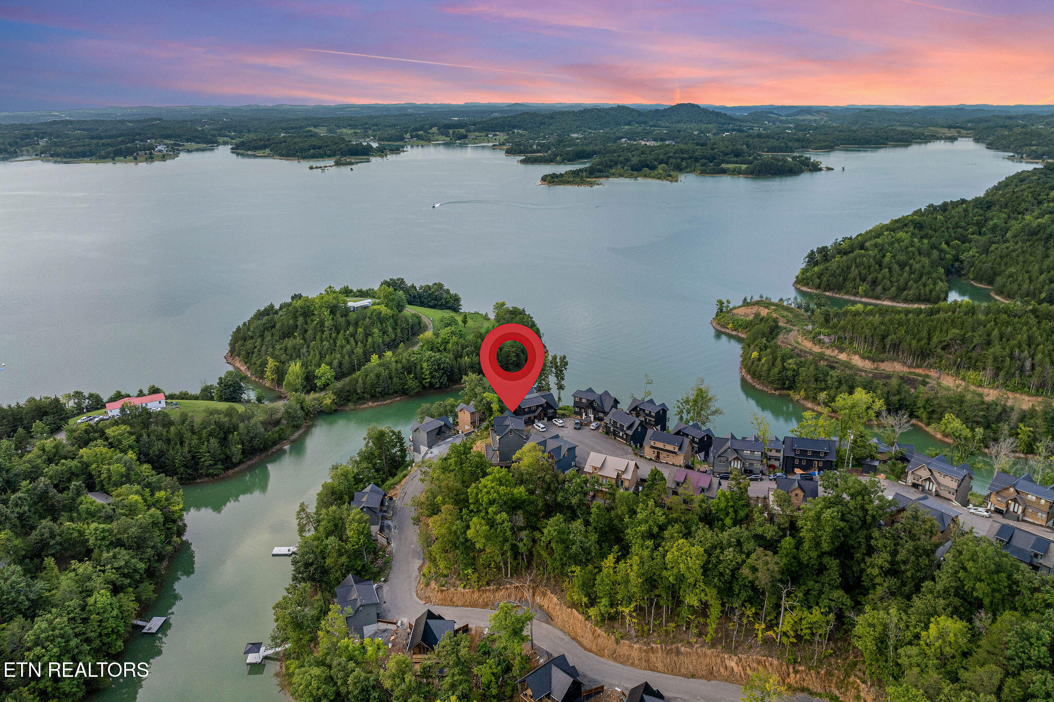 1390 Lake Haven Way Sevierville TN 37876