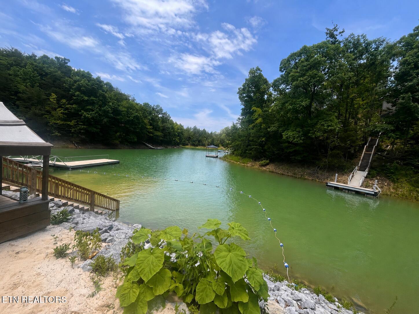 1390 Lake Haven Way Sevierville TN 37876
