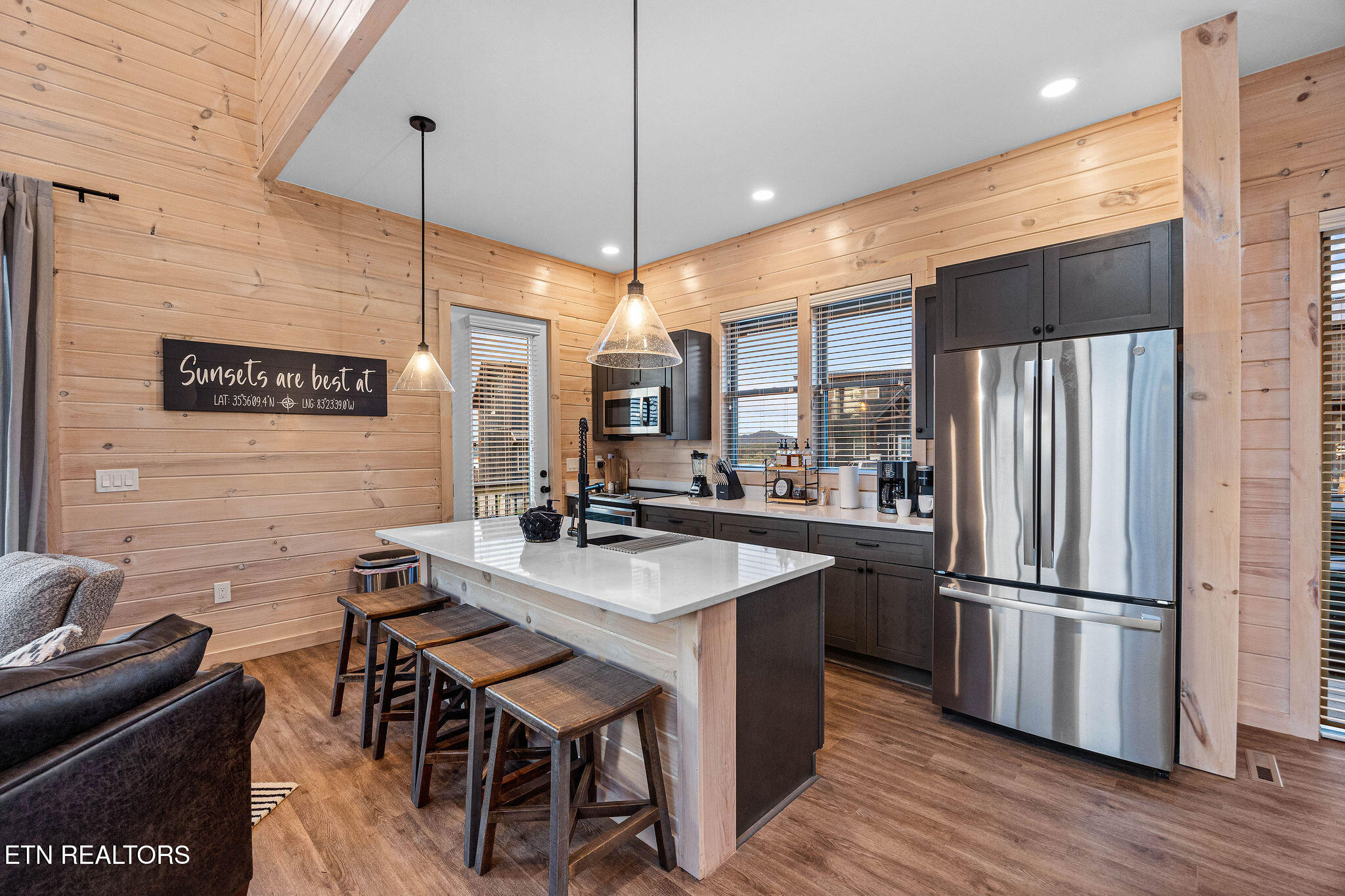 1390 Lake Haven Way Sevierville TN 37876