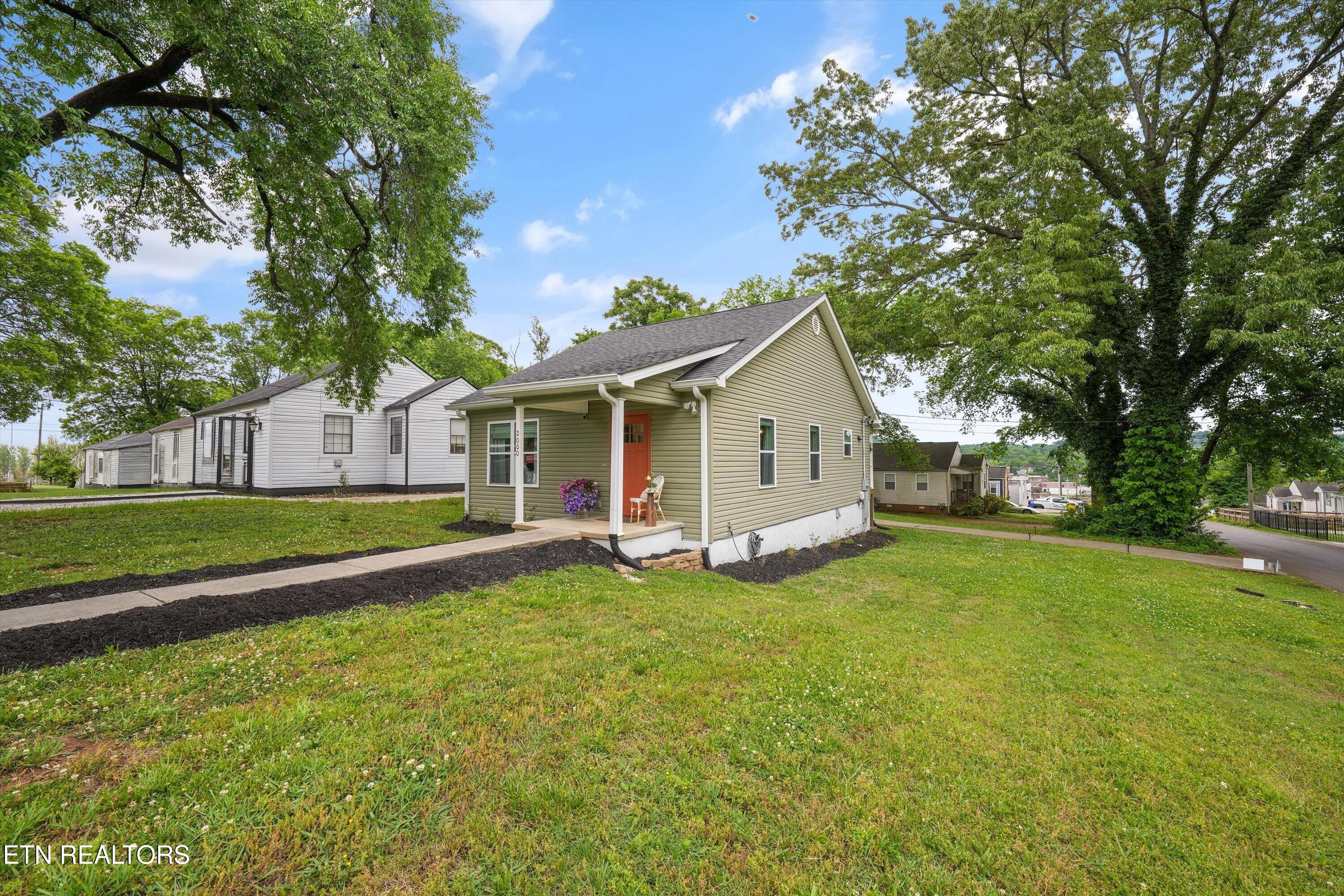 2000 Seminole Avenue Knoxville TN 37915
