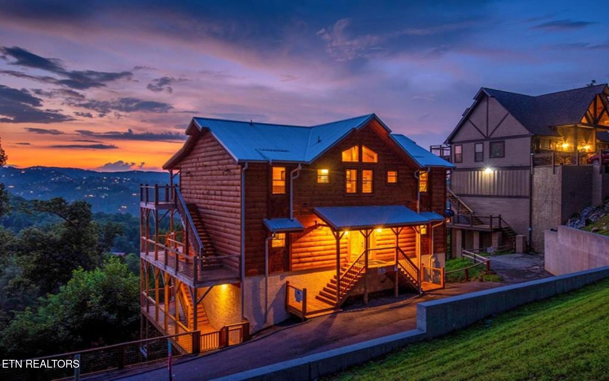 240 Stone Fence Lane Gatlinburg TN 37738