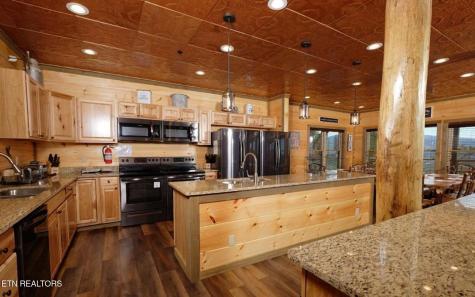 240 Stone Fence Lane Gatlinburg TN 37738