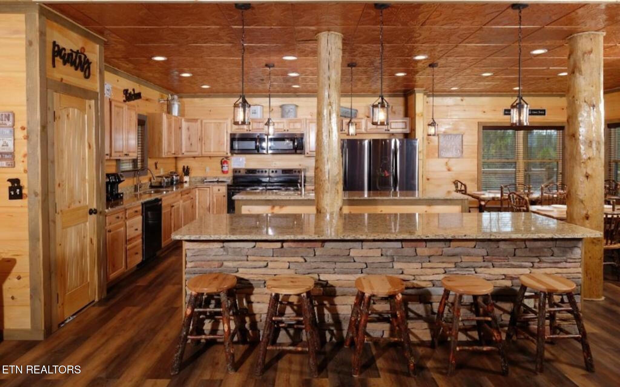 240 Stone Fence Lane Gatlinburg TN 37738