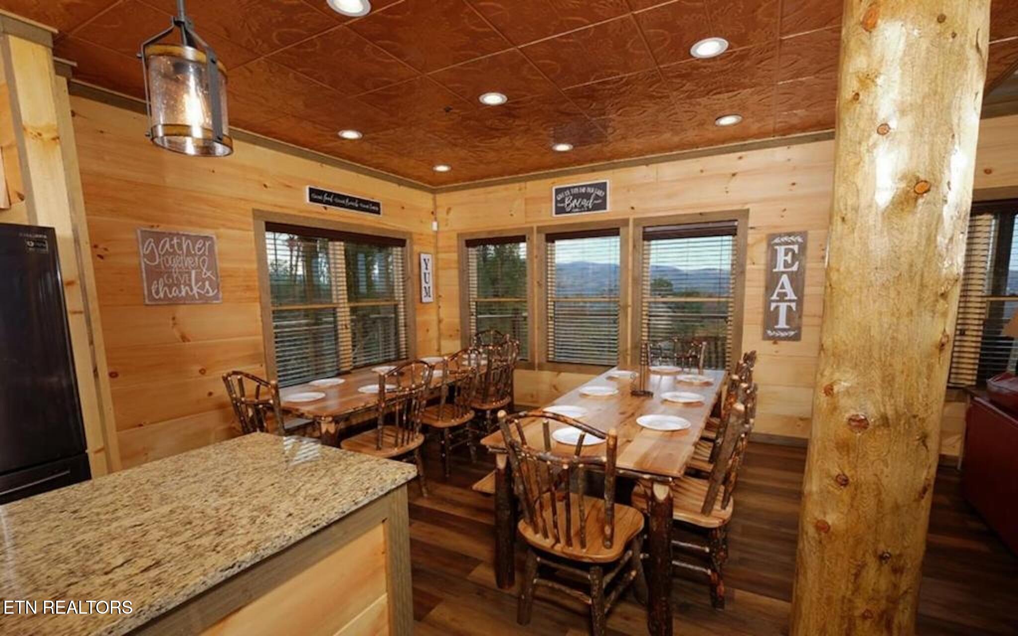 240 Stone Fence Lane Gatlinburg TN 37738