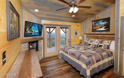 240 Stone Fence Lane Gatlinburg TN 37738