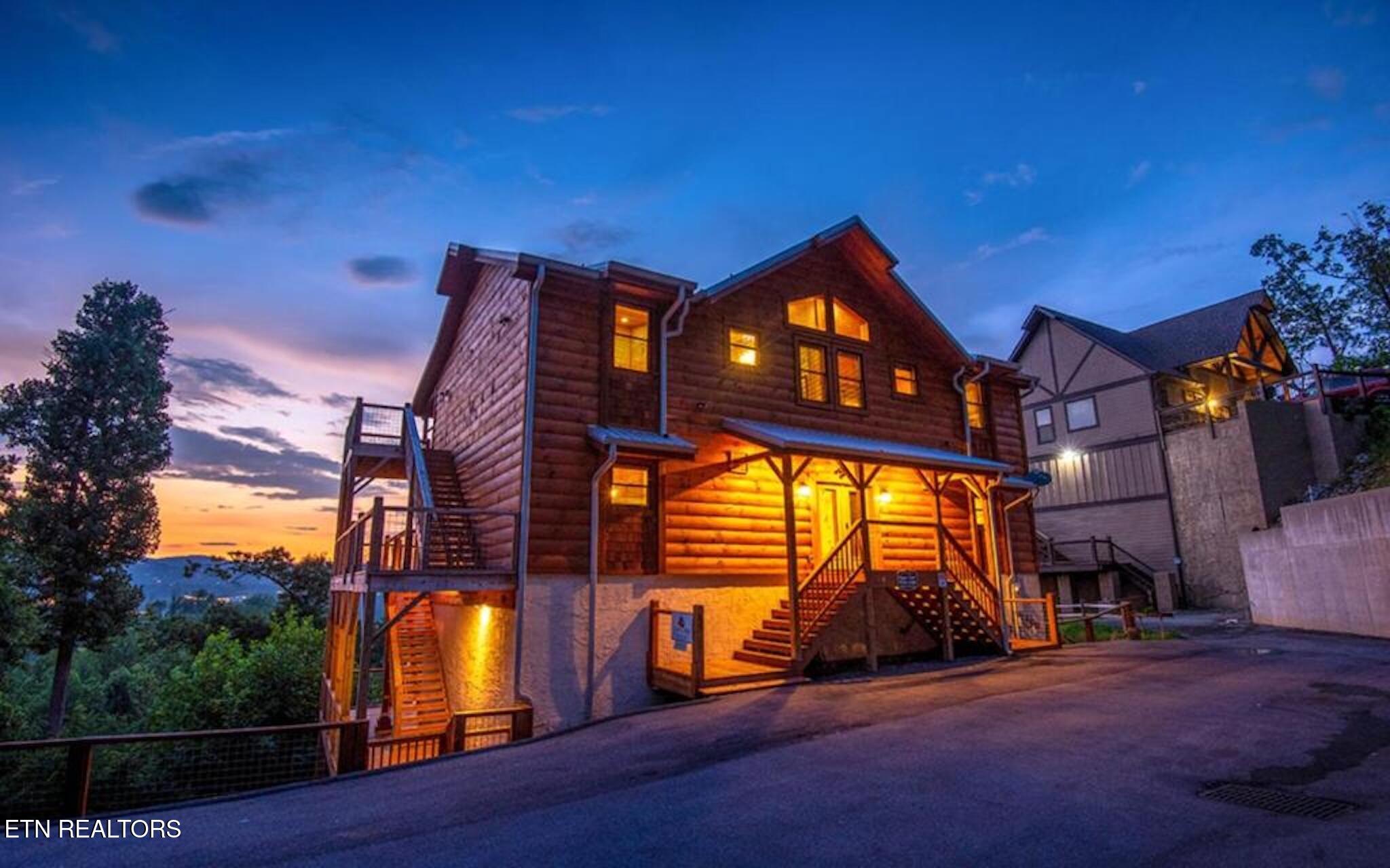 240 Stone Fence Lane Gatlinburg TN 37738
