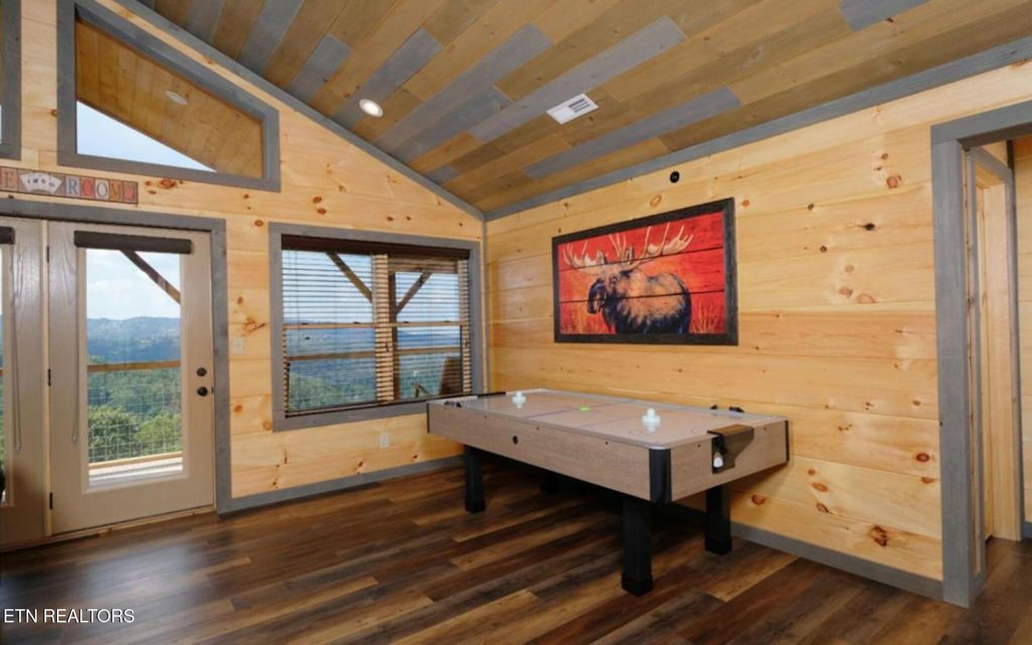 240 Stone Fence Lane Gatlinburg TN 37738