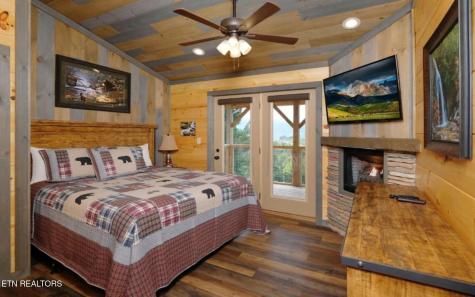 240 Stone Fence Lane Gatlinburg TN 37738