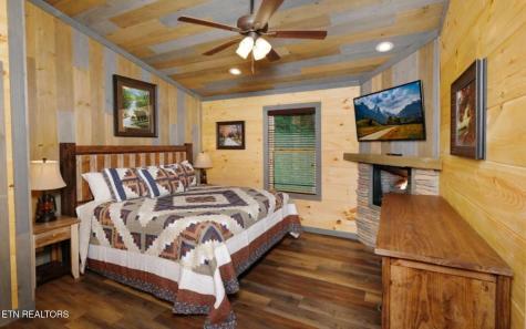 240 Stone Fence Lane Gatlinburg TN 37738
