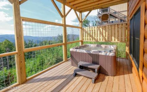 240 Stone Fence Lane Gatlinburg TN 37738