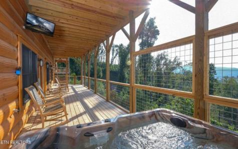 240 Stone Fence Lane Gatlinburg TN 37738