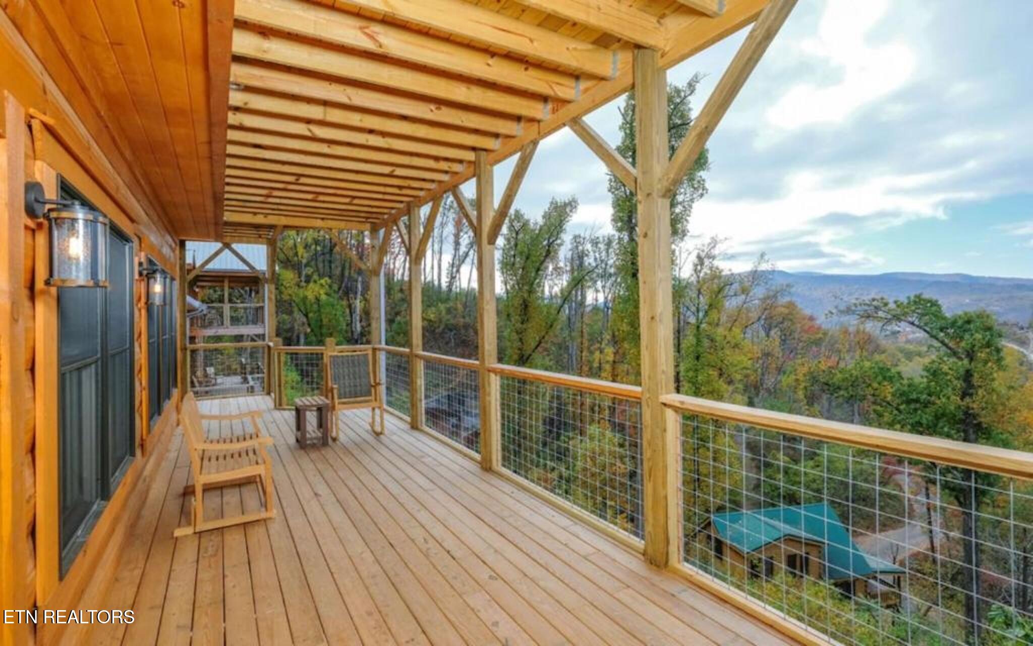 240 Stone Fence Lane Gatlinburg TN 37738
