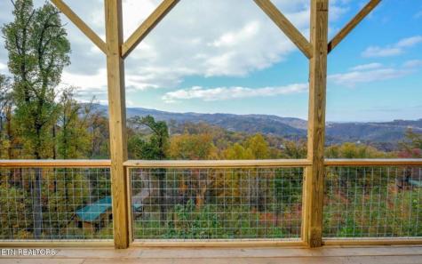 240 Stone Fence Lane Gatlinburg TN 37738