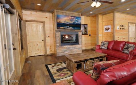 240 Stone Fence Lane Gatlinburg TN 37738