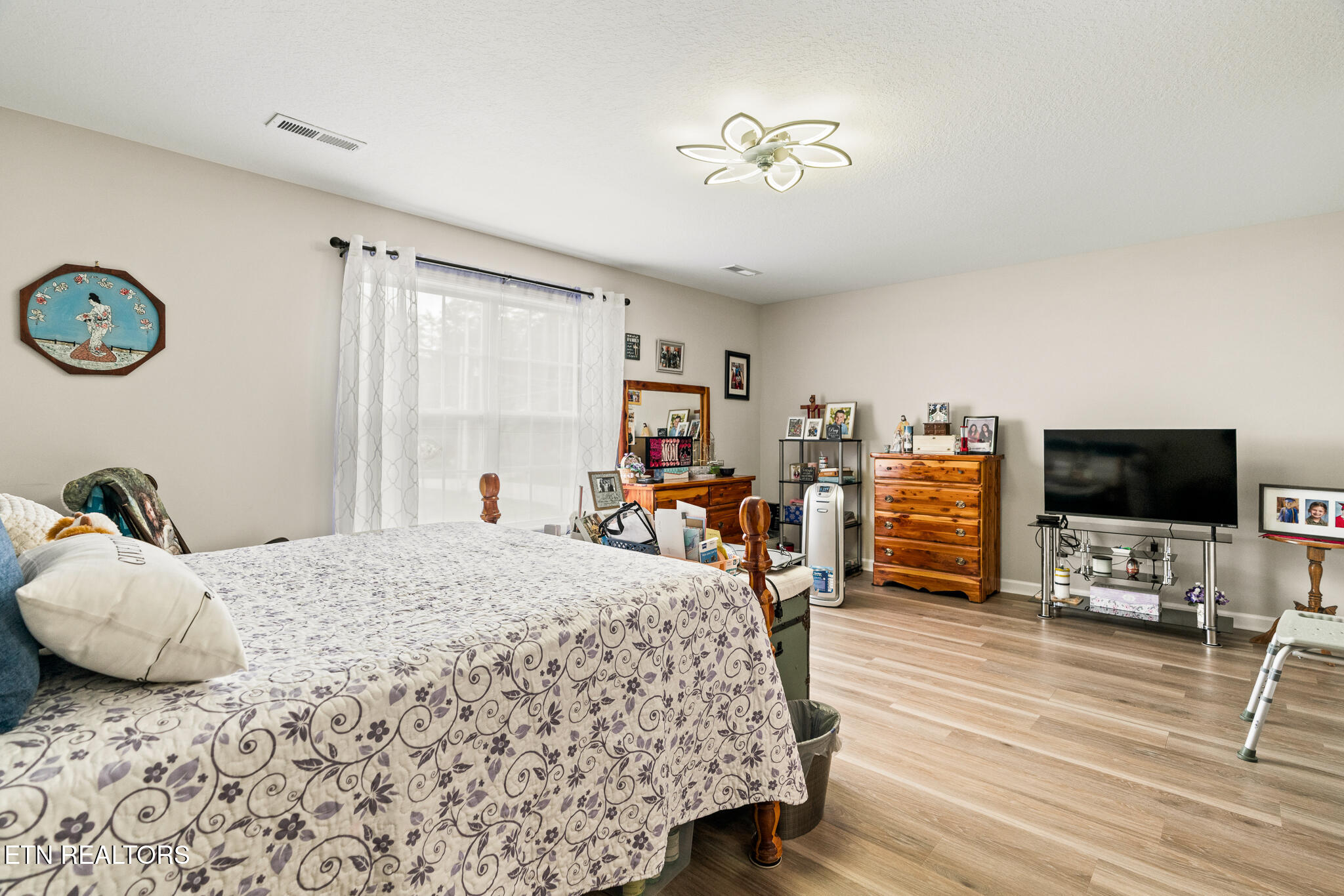 6901 Holliday Park Lane Knoxville TN 37918