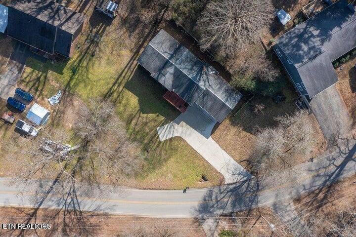 517 Bowman Bend Road Harriman TN 37748
