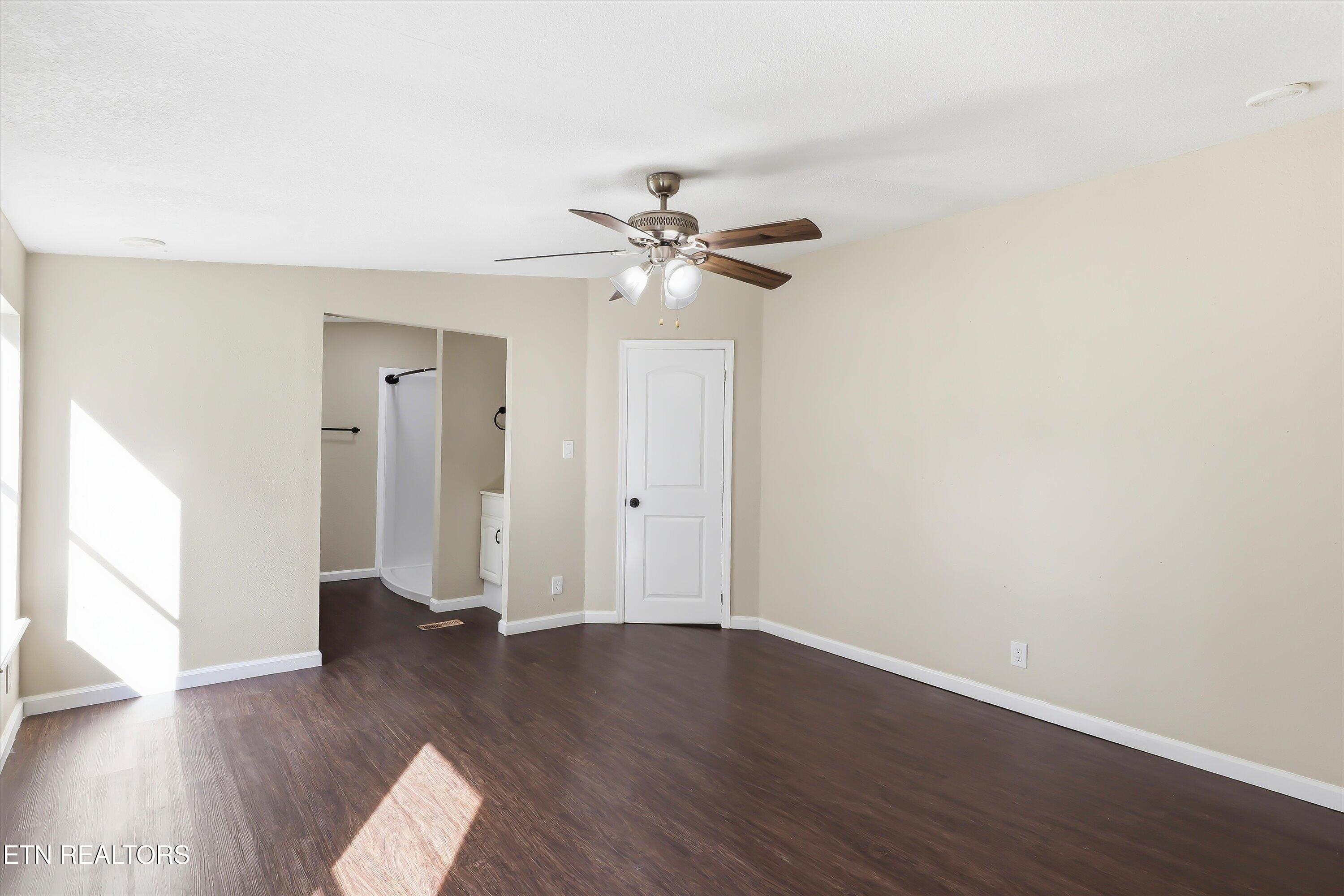 2136 Tuckaleechee Pike Maryville TN 37803