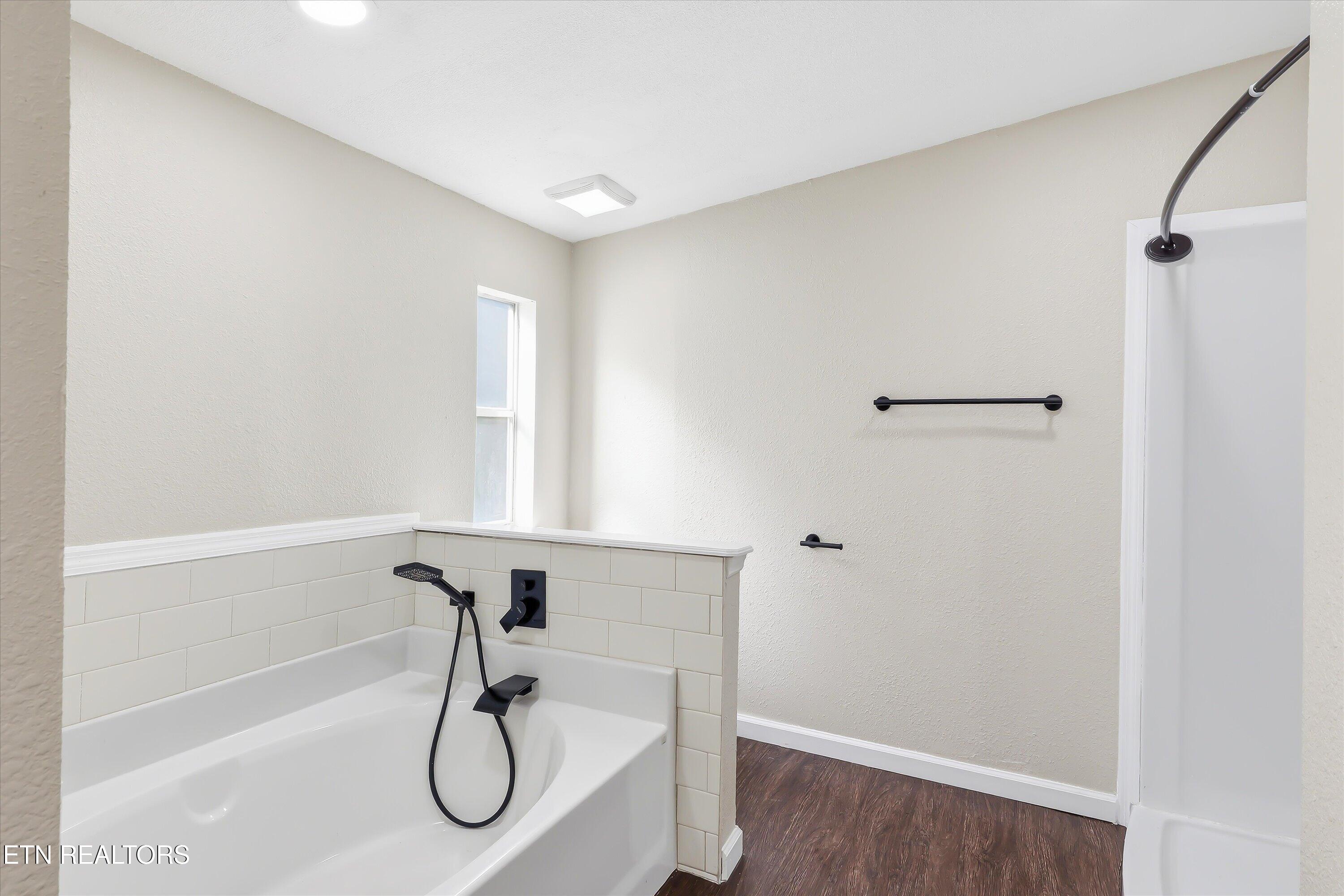 2136 Tuckaleechee Pike Maryville TN 37803