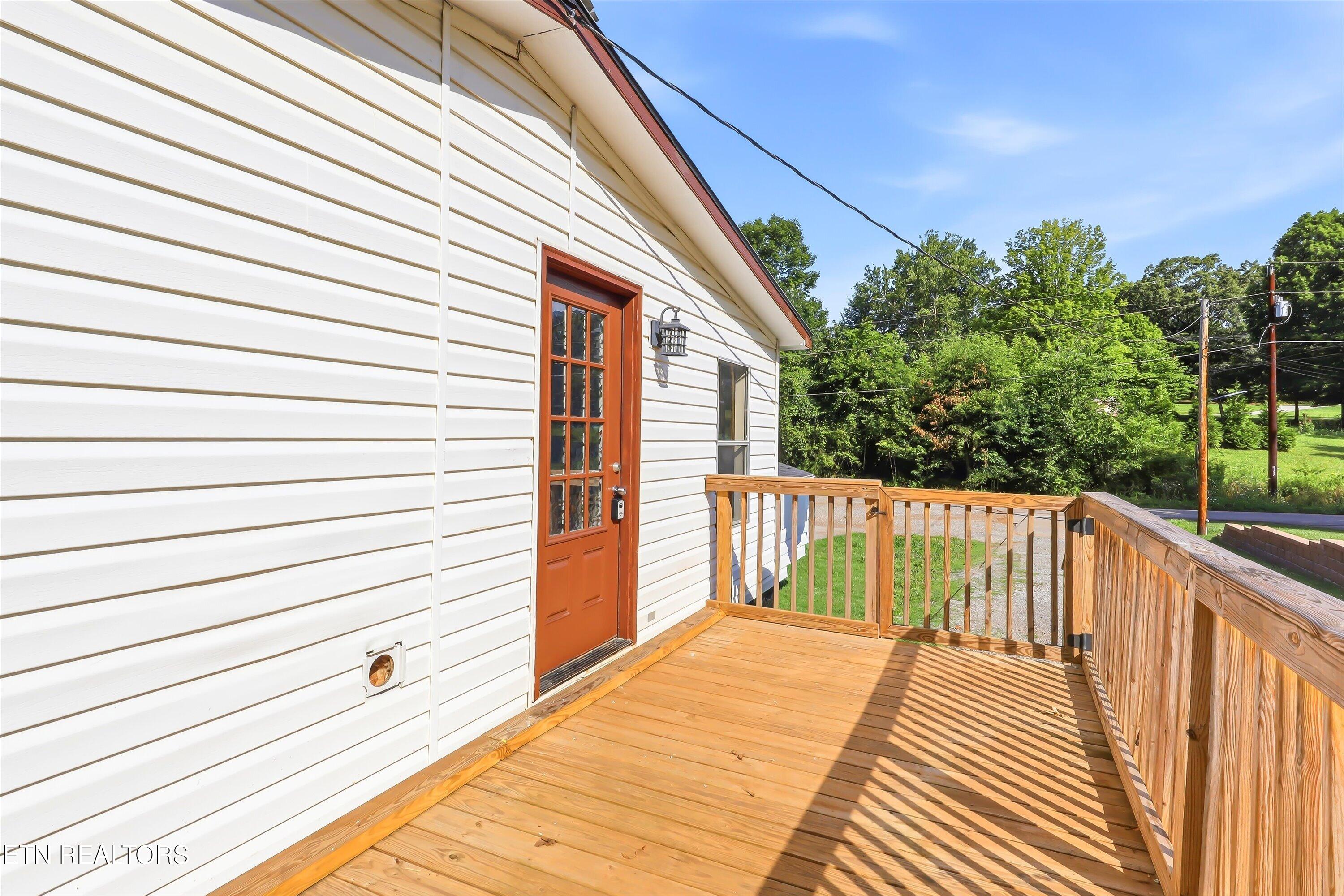2136 Tuckaleechee Pike Maryville TN 37803