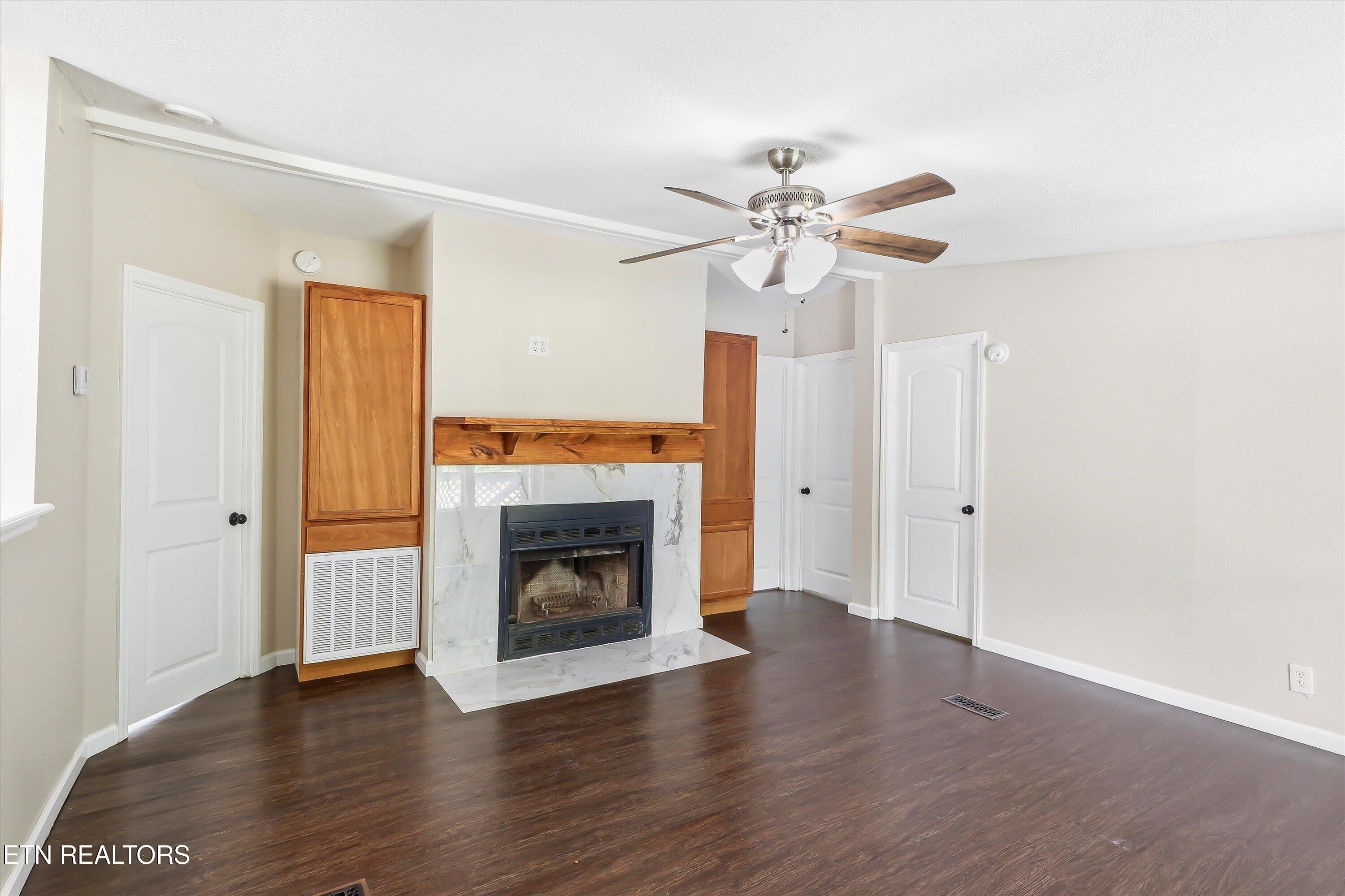 2136 Tuckaleechee Pike Maryville TN 37803