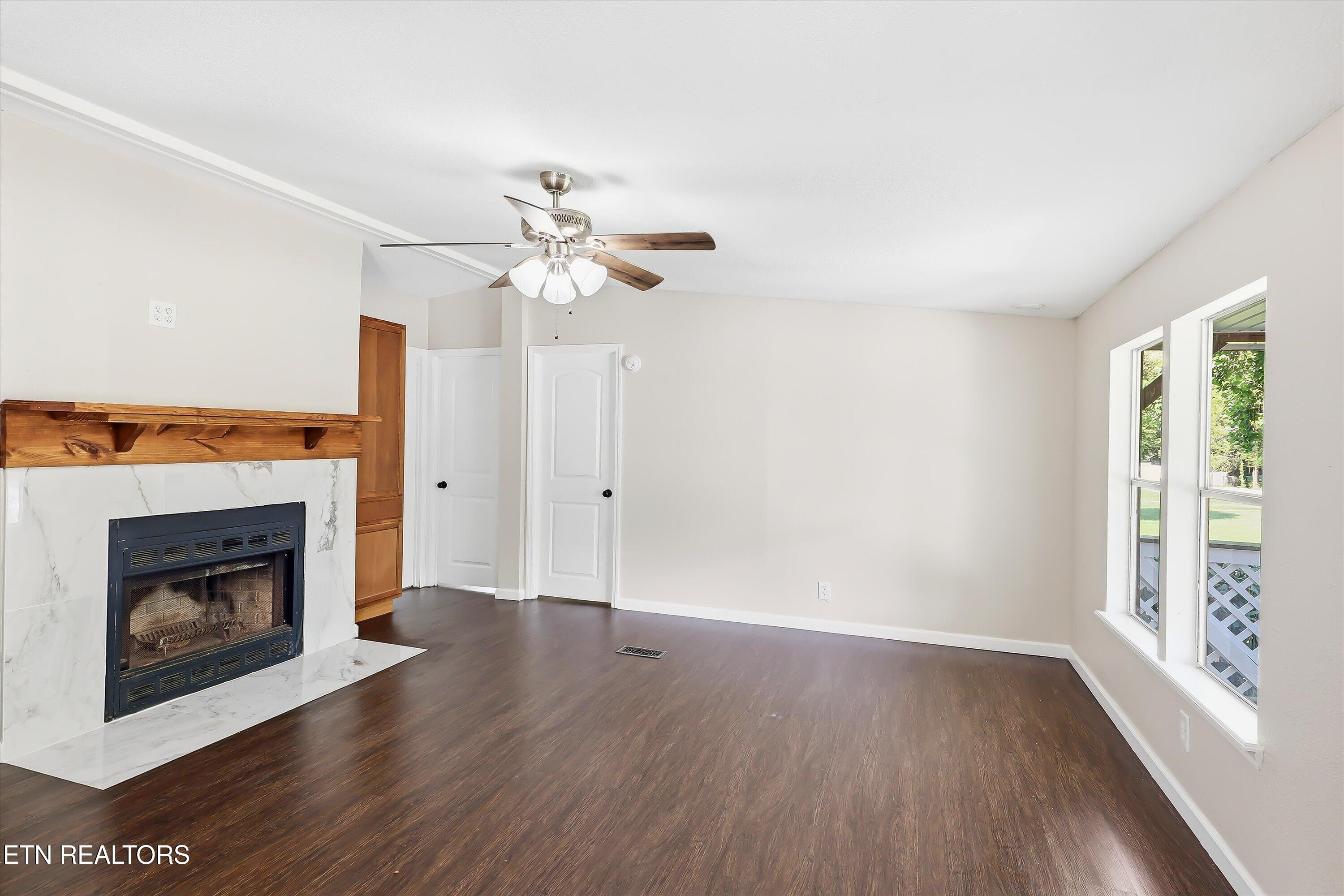 2136 Tuckaleechee Pike Maryville TN 37803