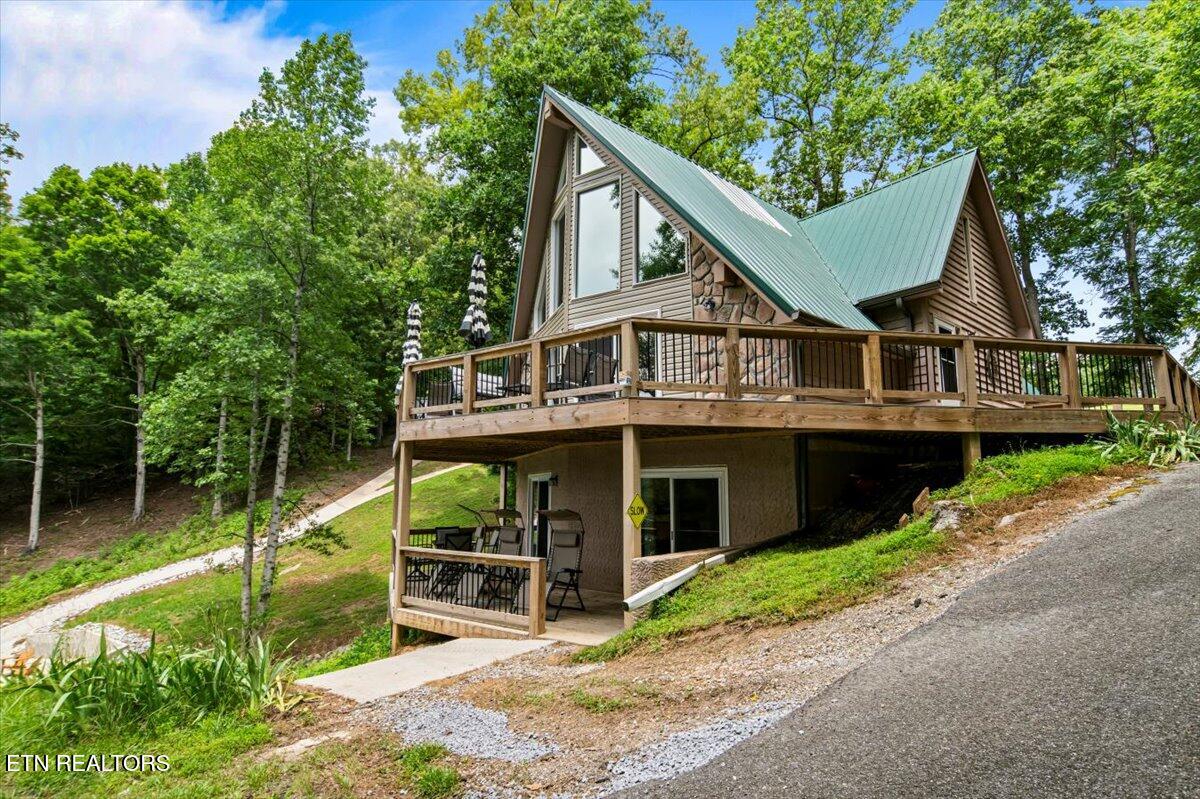 824 Deerfield Way Lafollette TN 37766