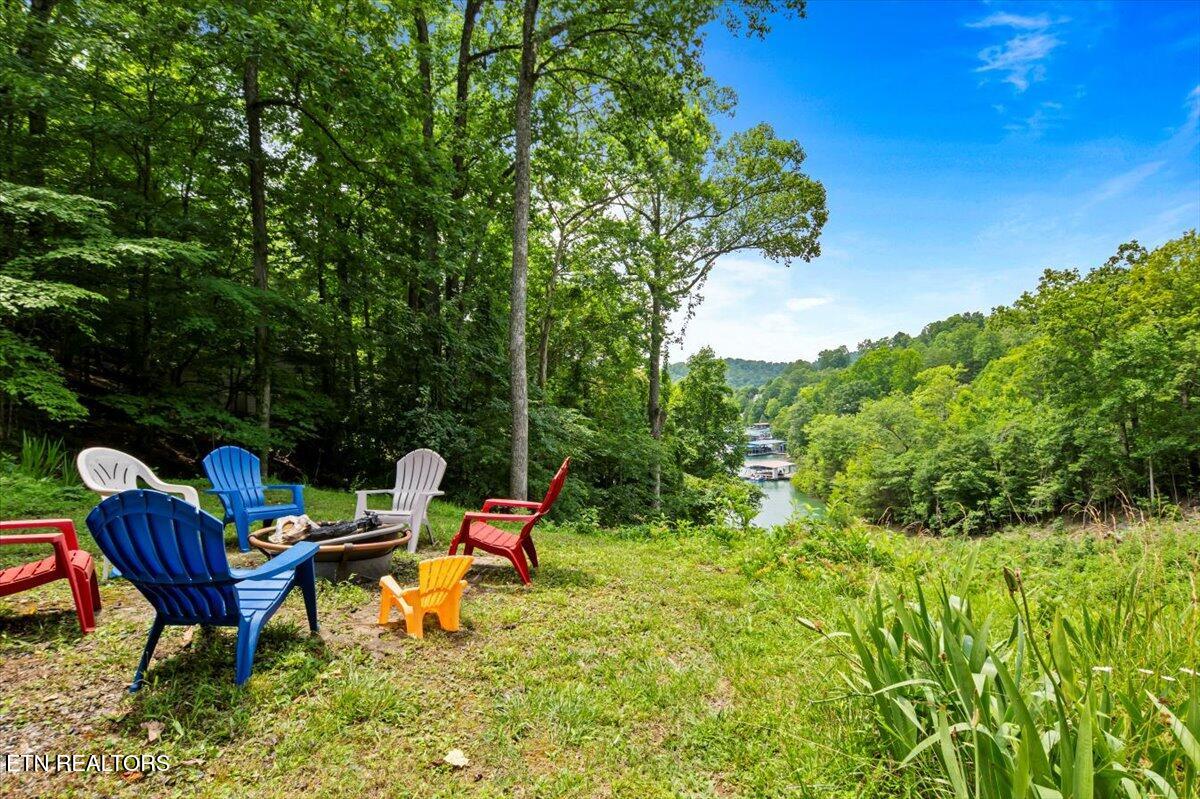 824 Deerfield Way Lafollette TN 37766