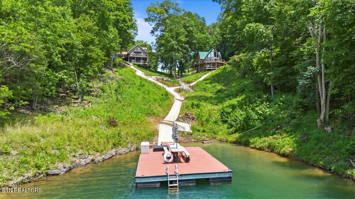 824 Deerfield Way Lafollette TN 37766