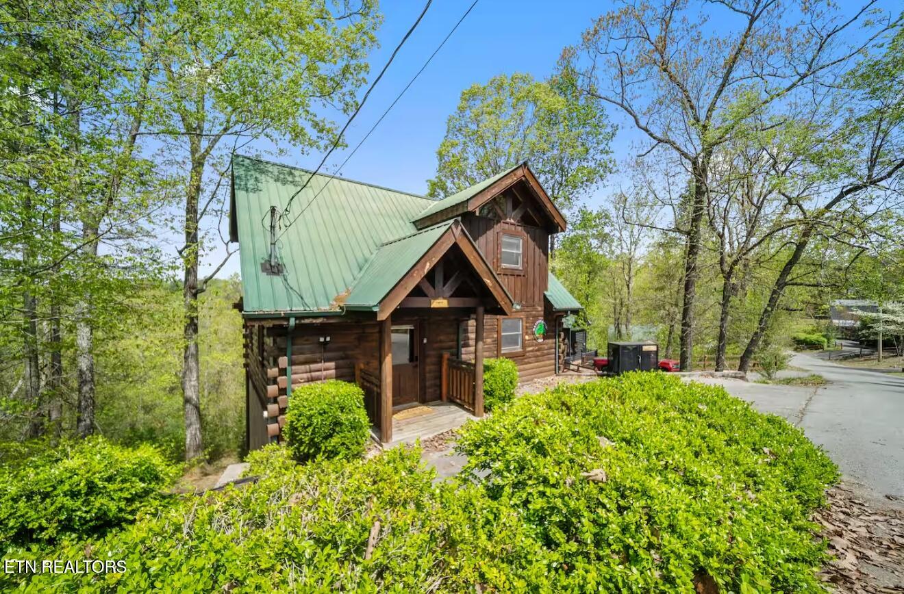 2864 Pine Haven Drive Sevierville TN 37862